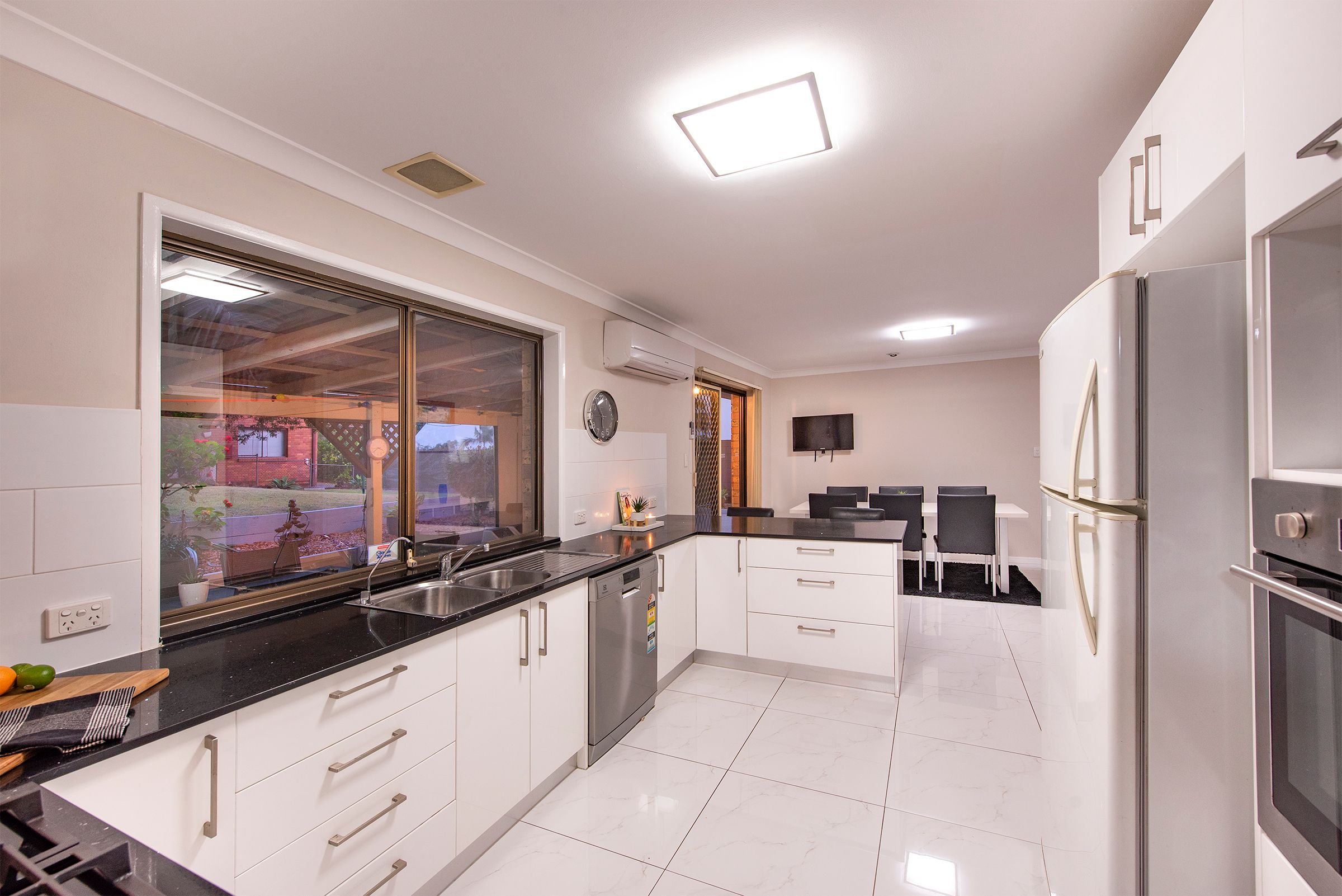 982 Rochedale Road, Rochedale South, QLD 4123