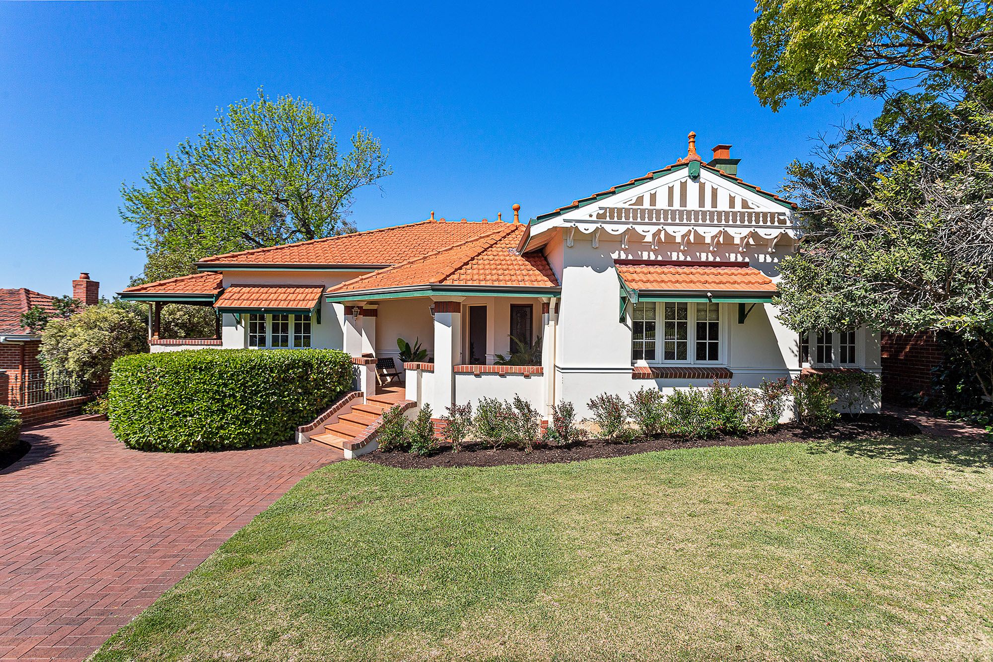 48 Melvista Avenue, Dalkeith, WA 6009