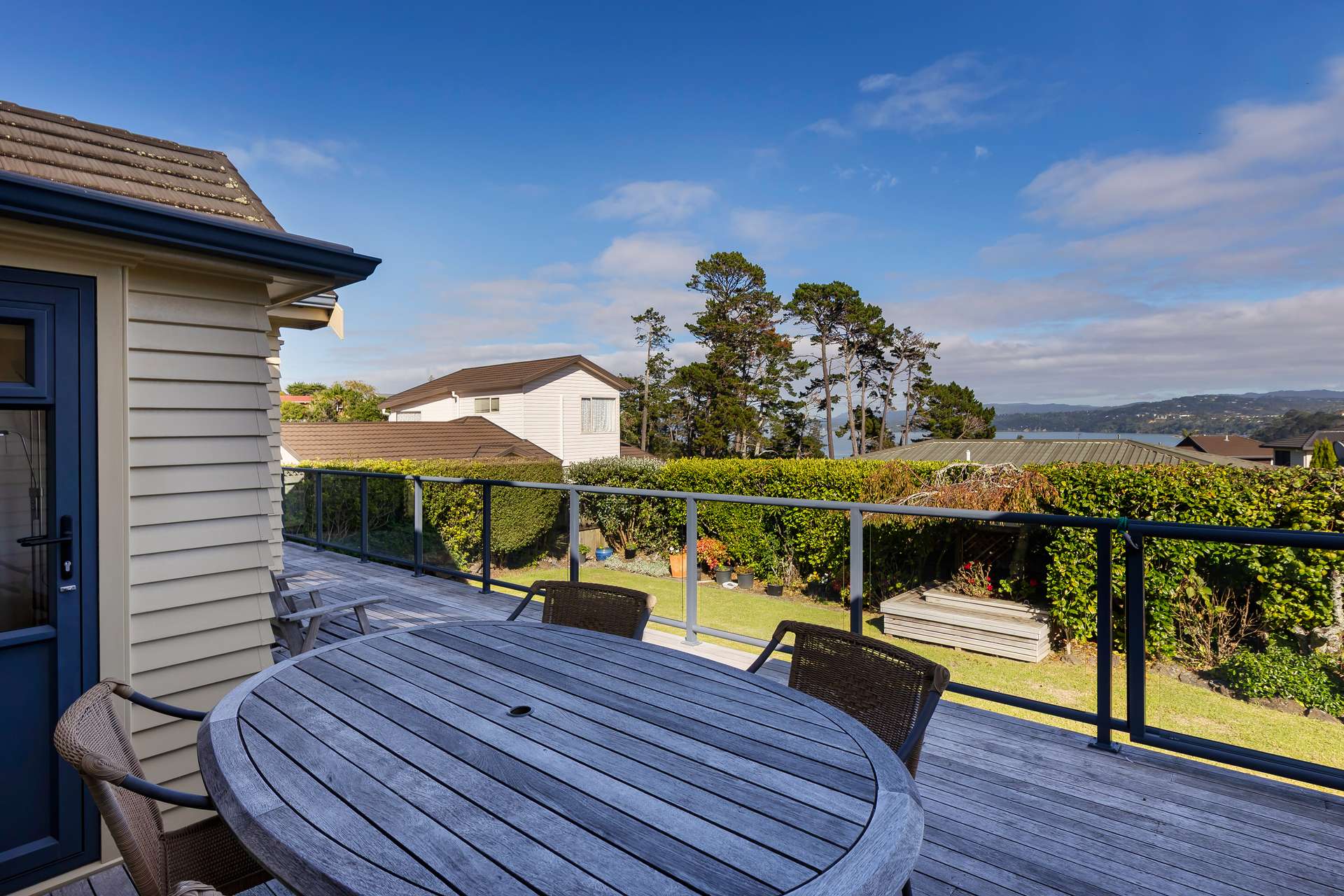 75 Halsey Drive photo 23