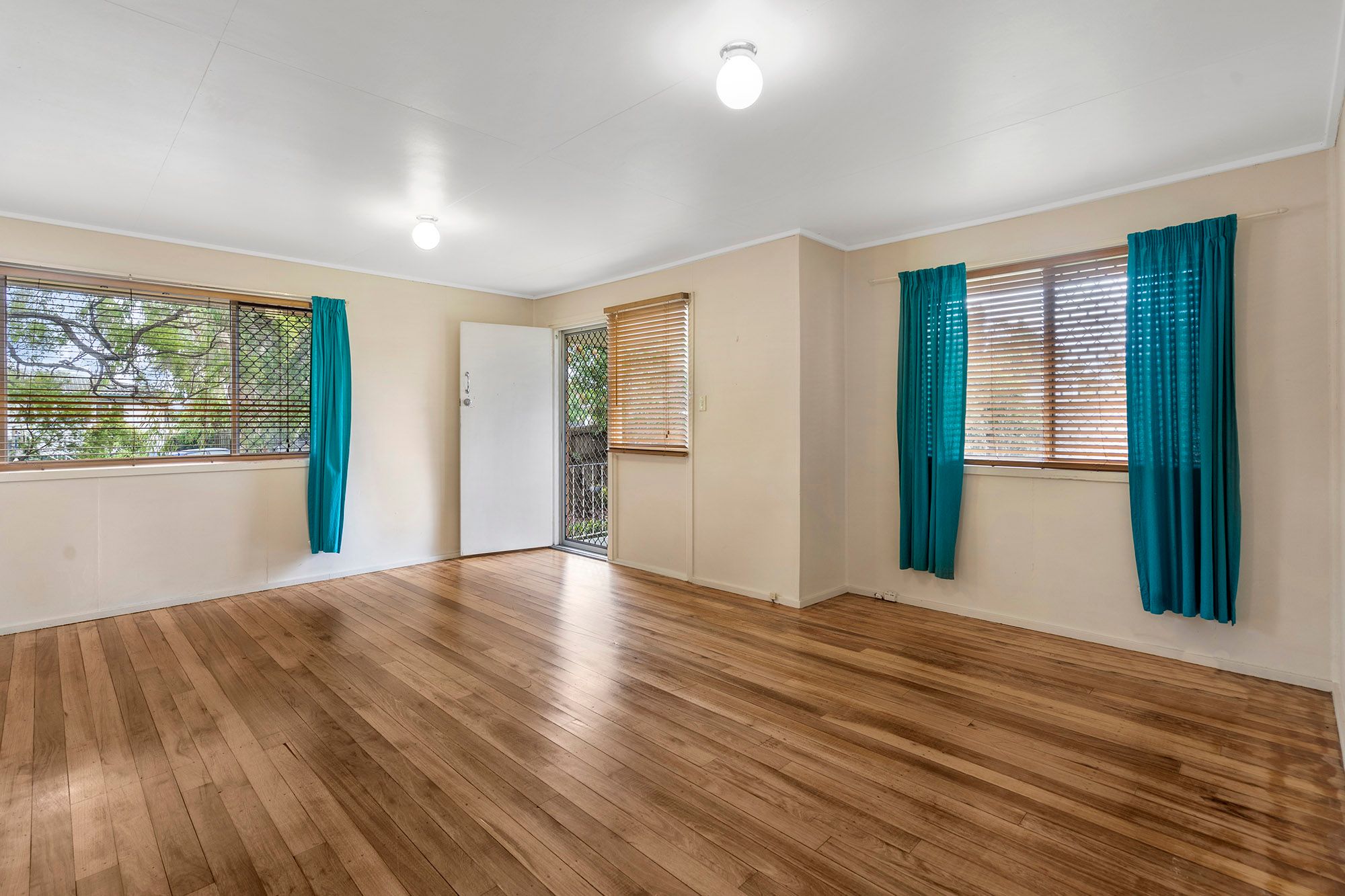 235 Kingston Road, Woodridge, QLD 4114