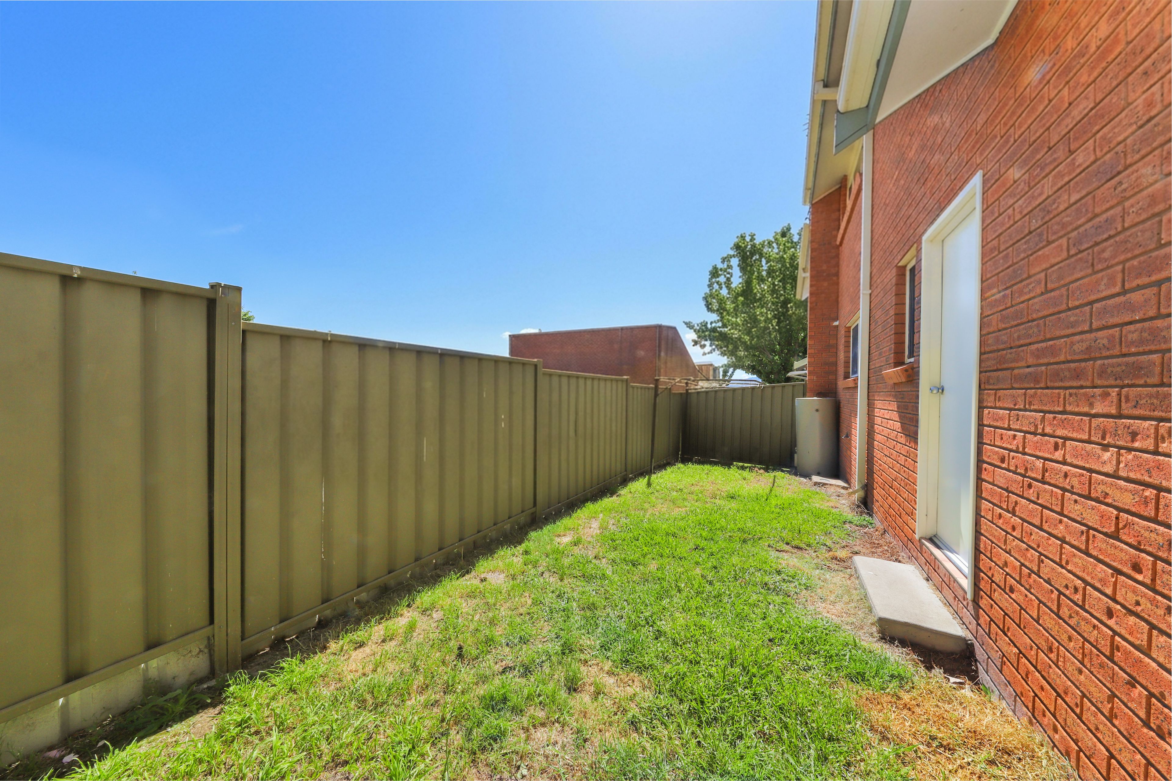 2/63 Merivale Street — photo 8 of 8