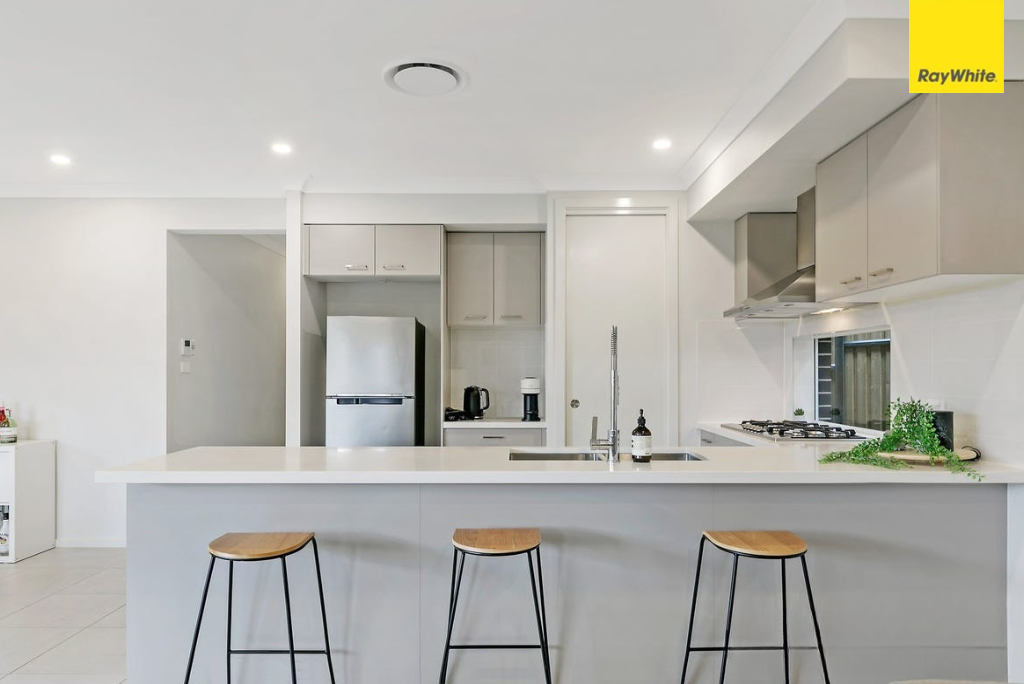 26 Carbine Street — photo 4 of 14