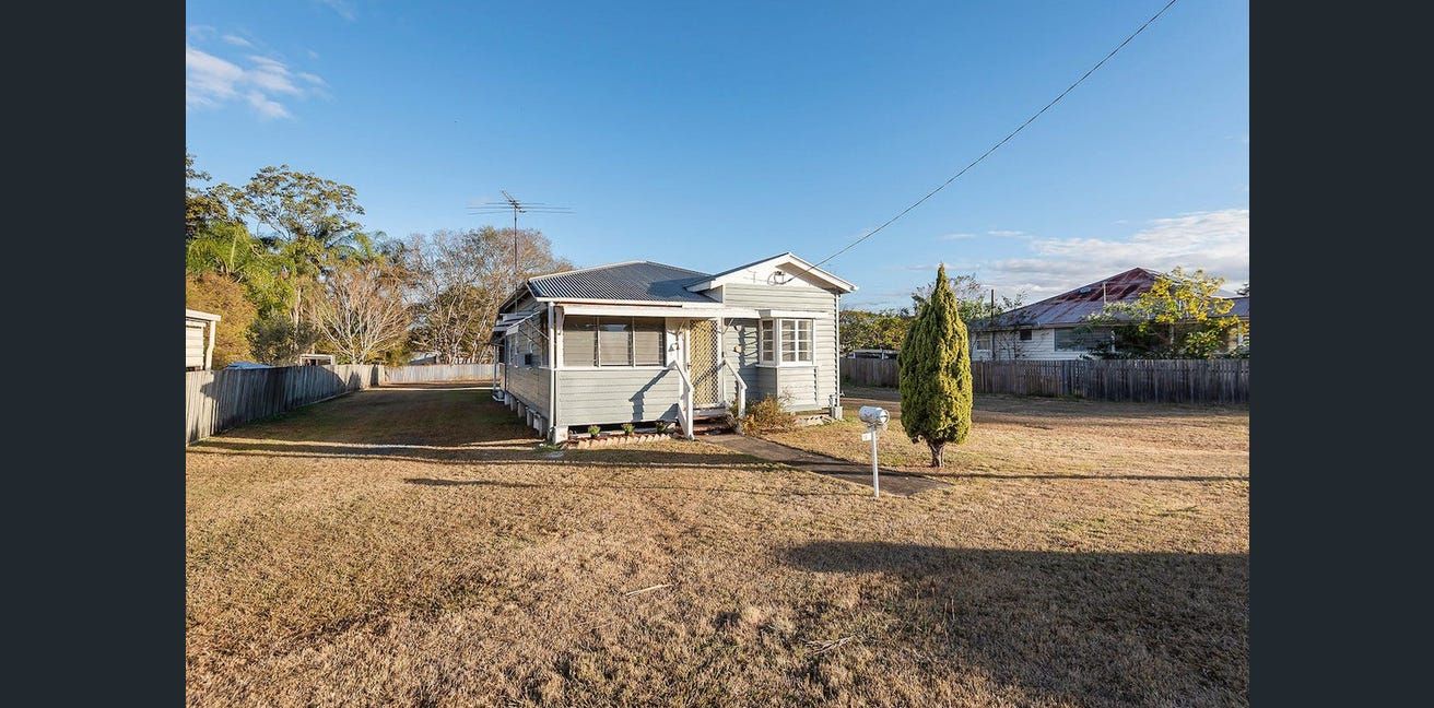 12 John Street, Redbank, QLD 4301