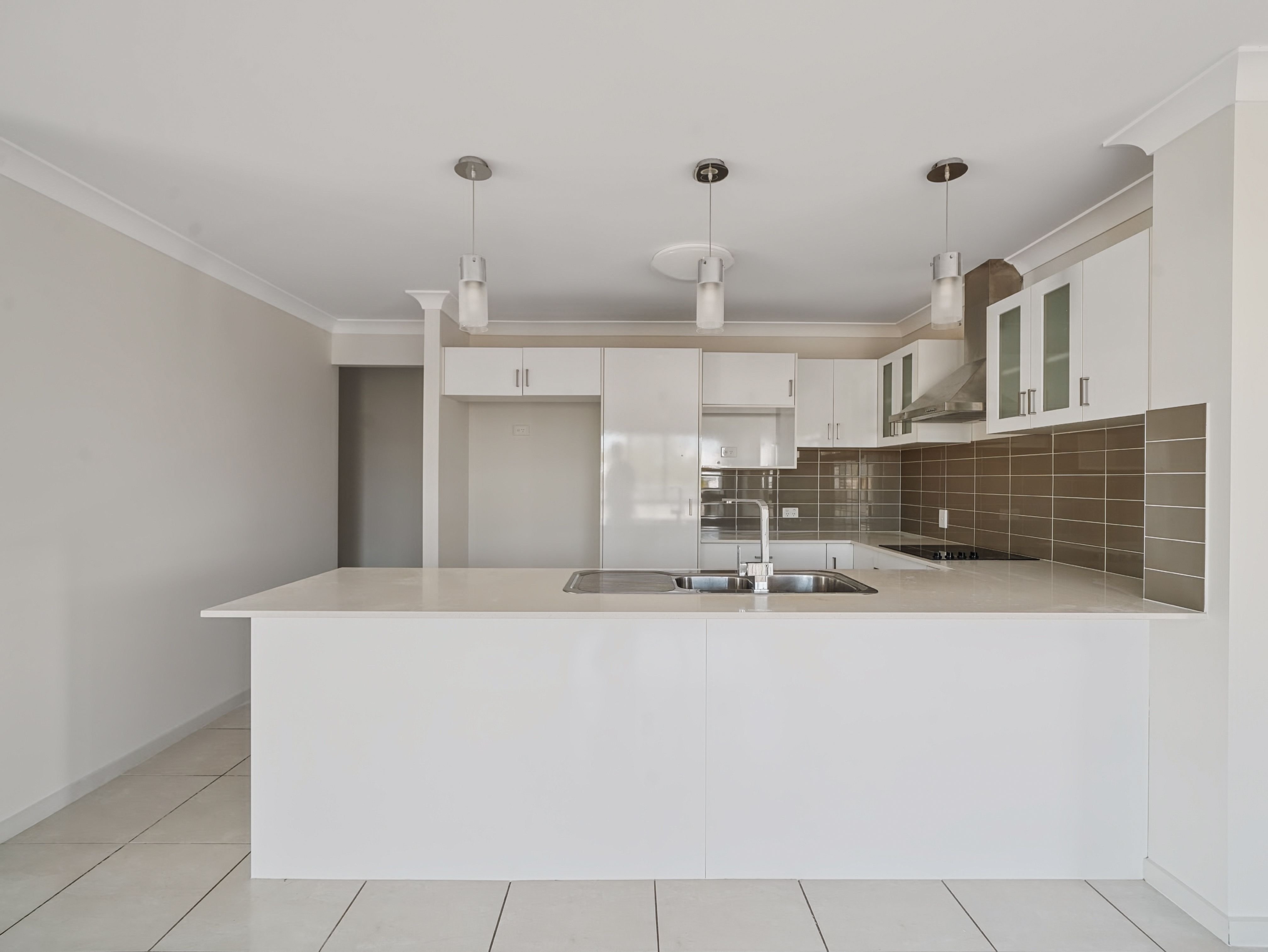 146 Mapleton Drive — photo 3 of 14