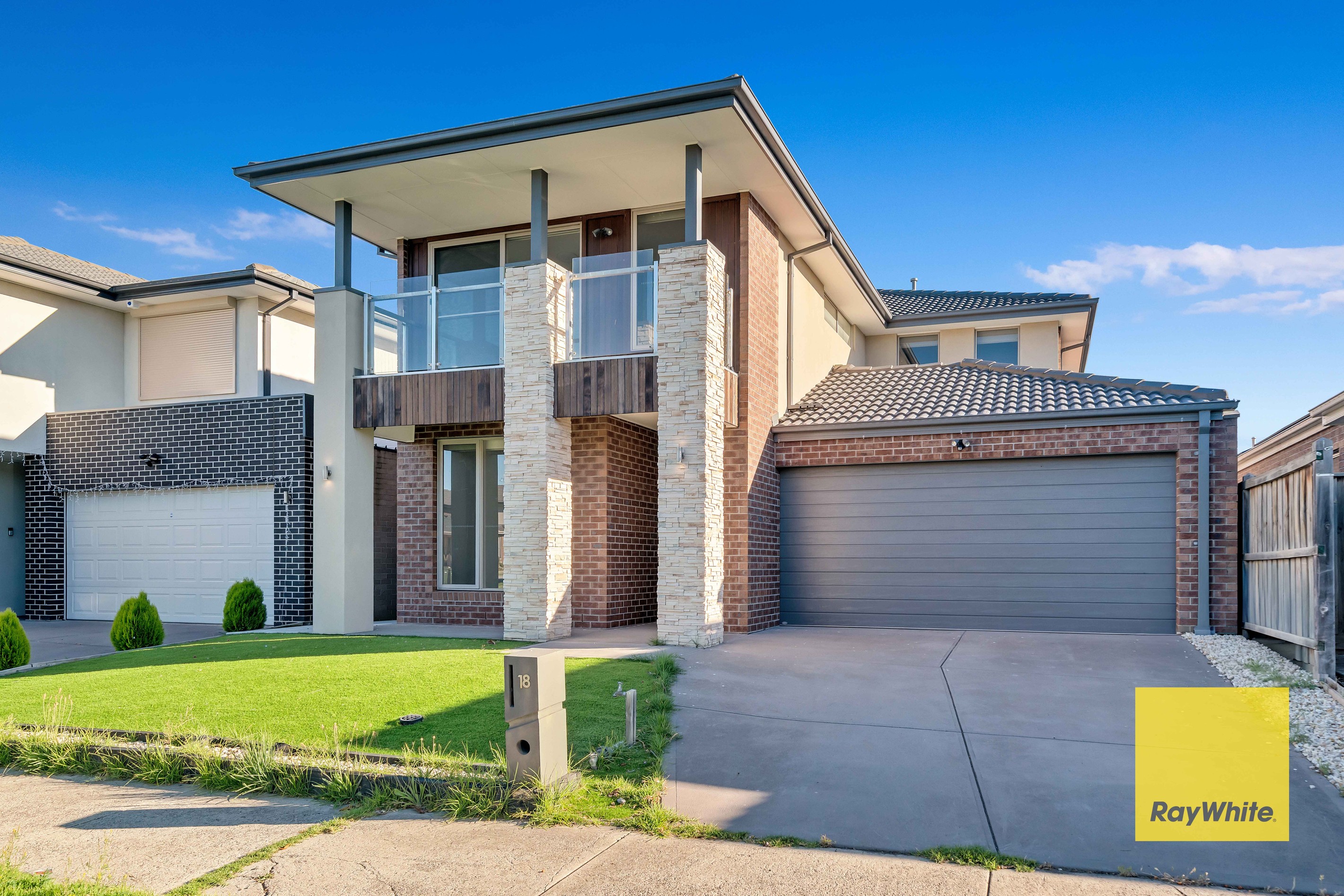 18 Roundhay Crescent, Point Cook, VIC 3030