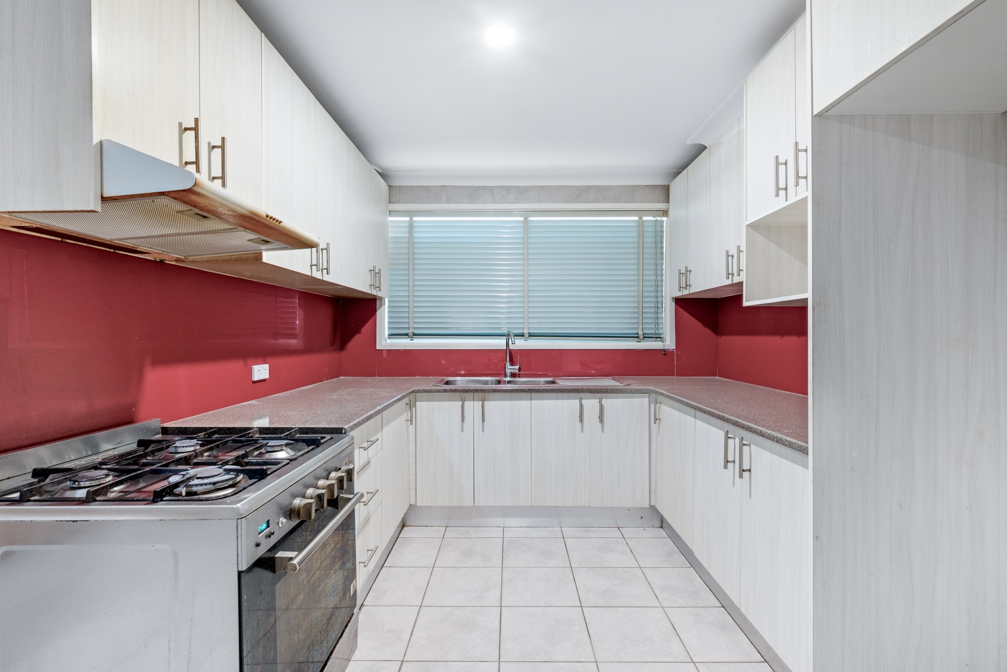 13 Dowling Street, Leumeah, NSW 2560