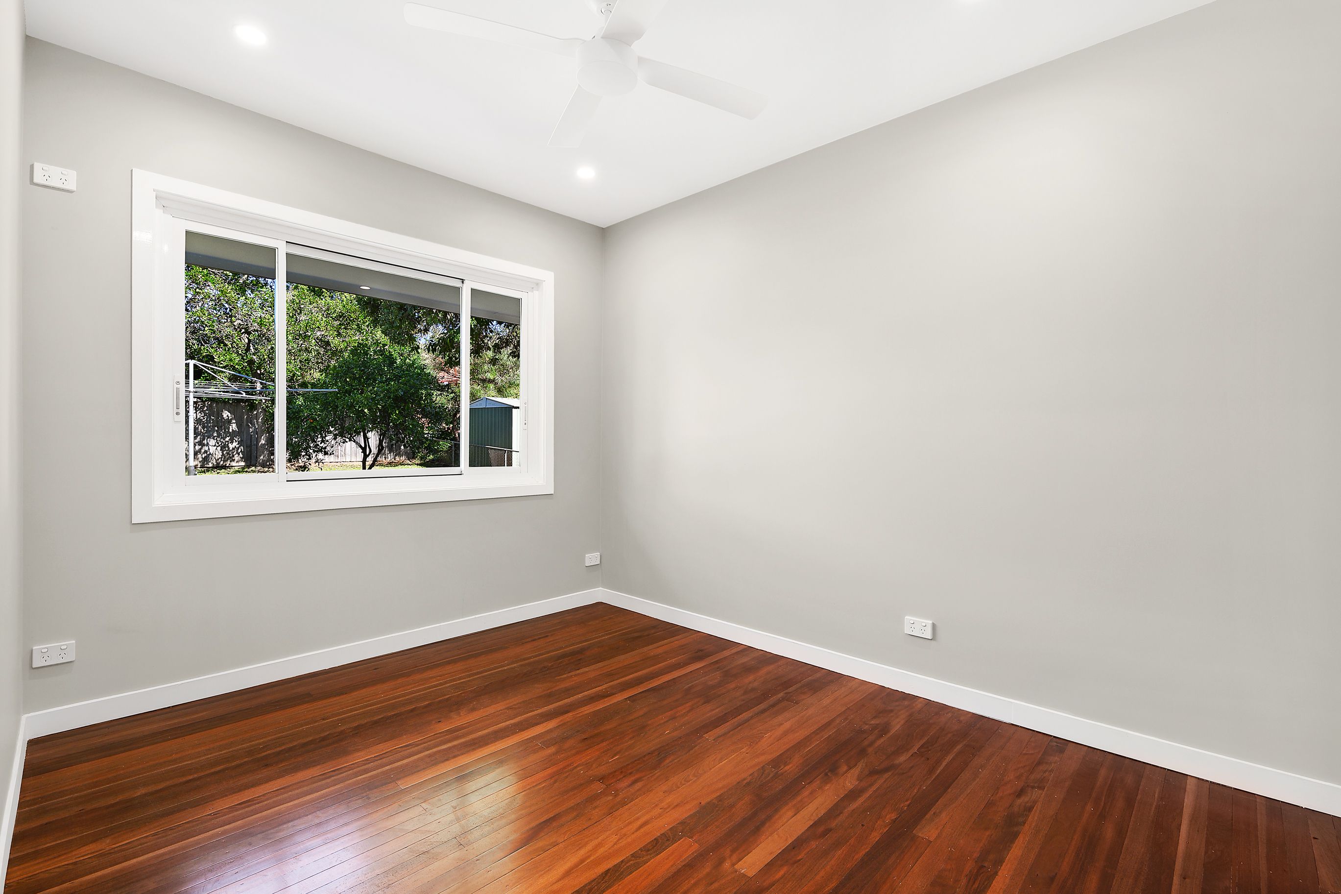 600 Robinson Road — photo 7 of 15