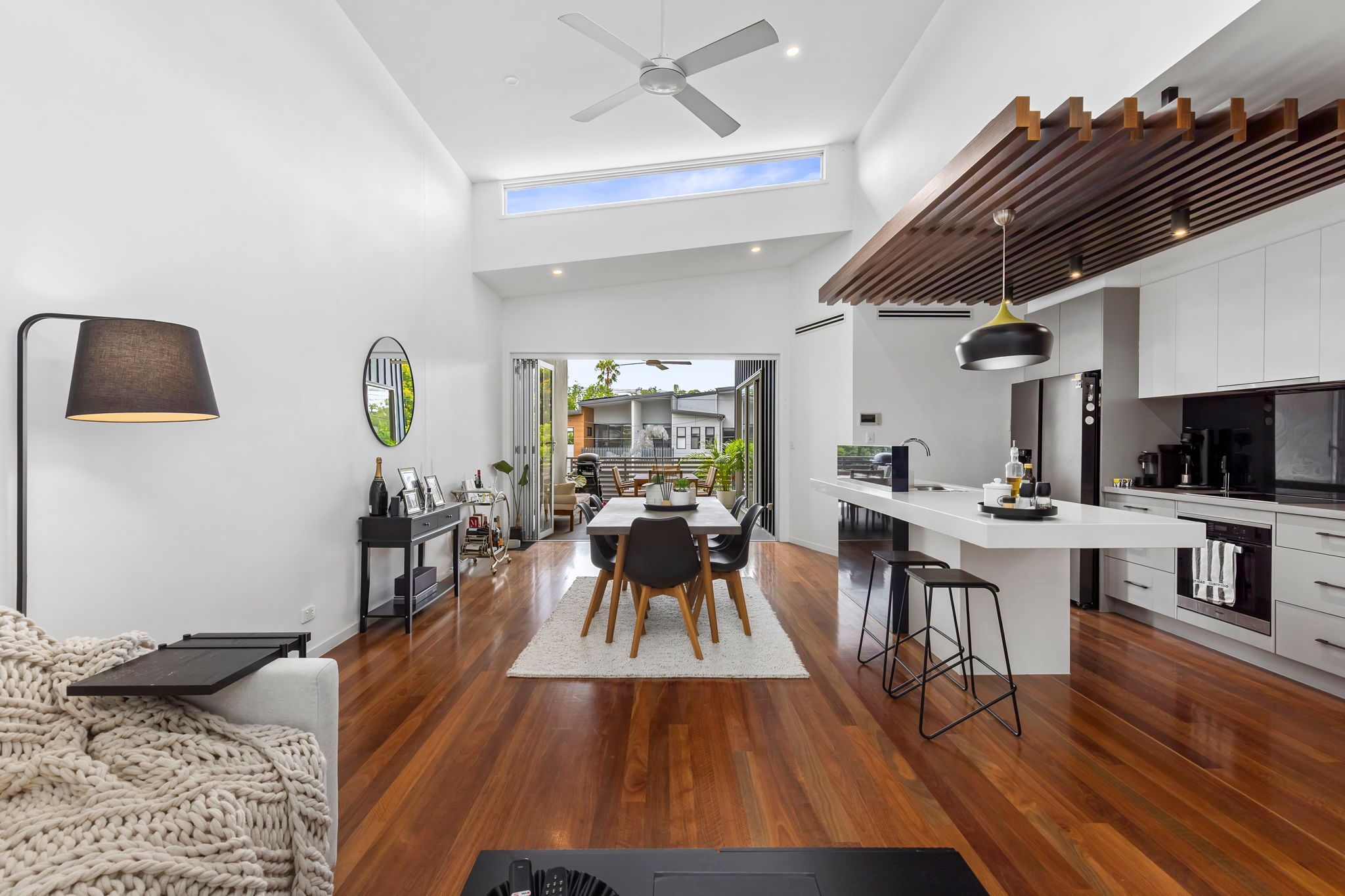 9 Sixth Avenue, Balmoral, QLD 4171