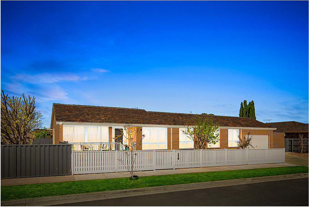 54 Nangiloc Crescent, Werribee, VIC 3030