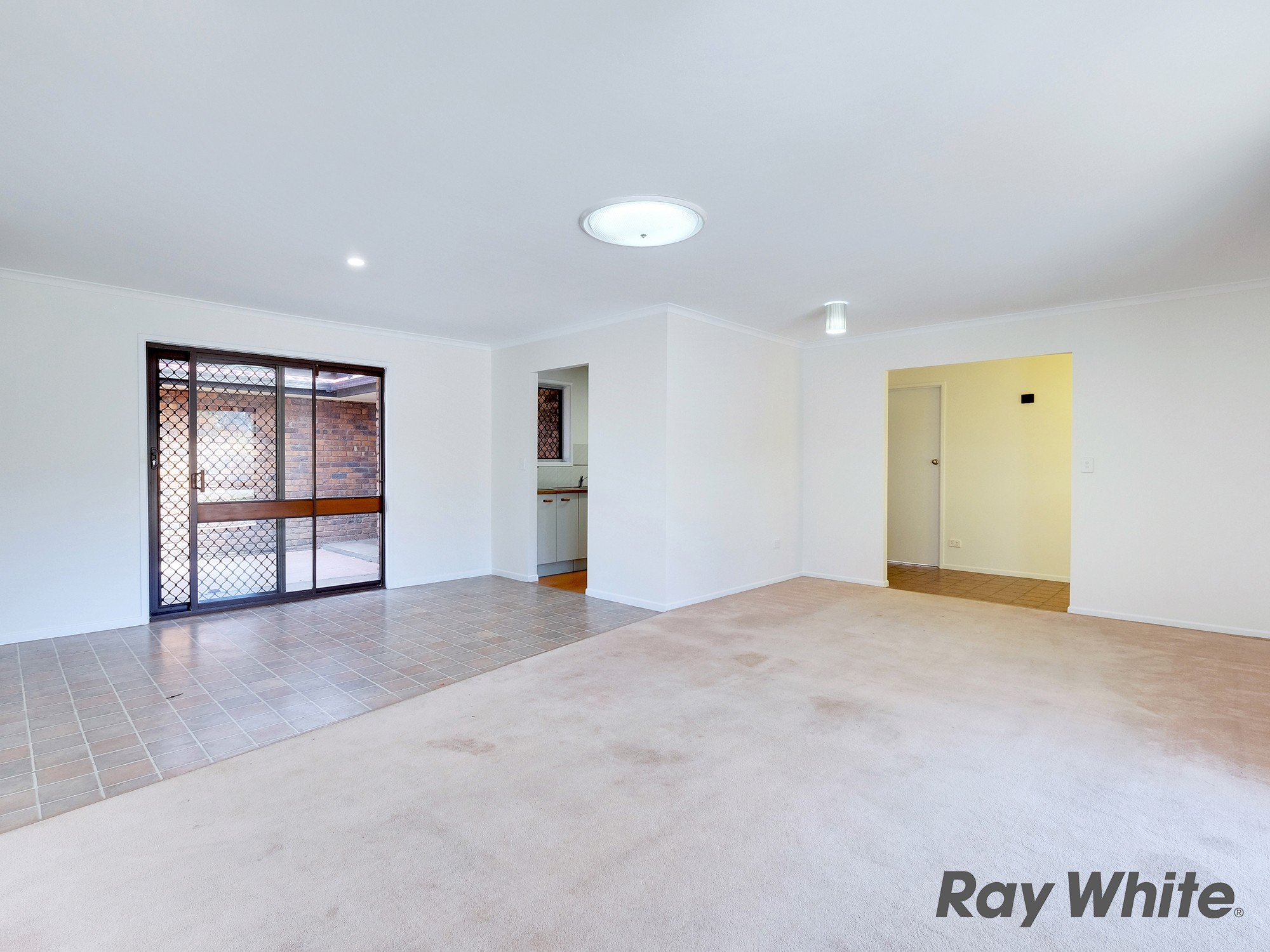 61 Moss Road, Camira, QLD 4300