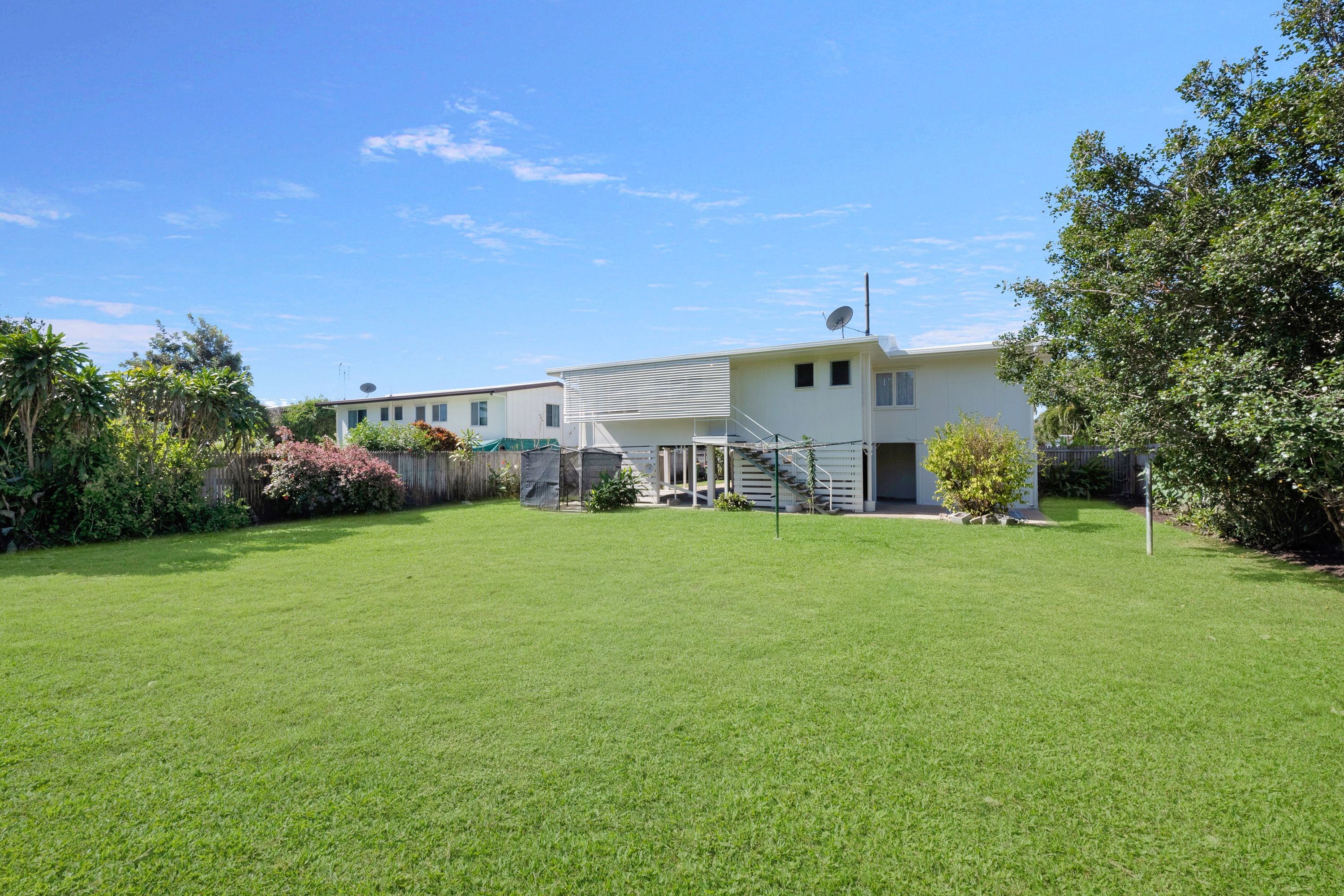 112 Thirteenth Avenue, Railway Estate, QLD 4810