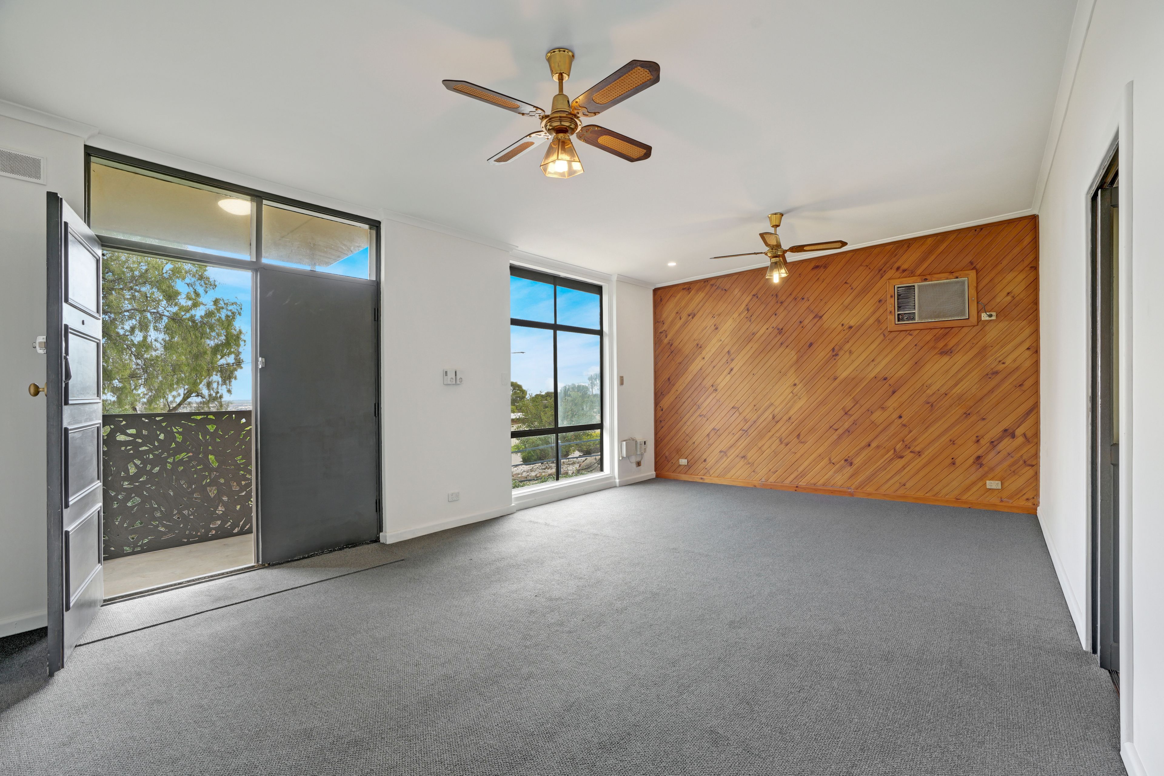 8 Lynore Avenue — photo 4 of 15