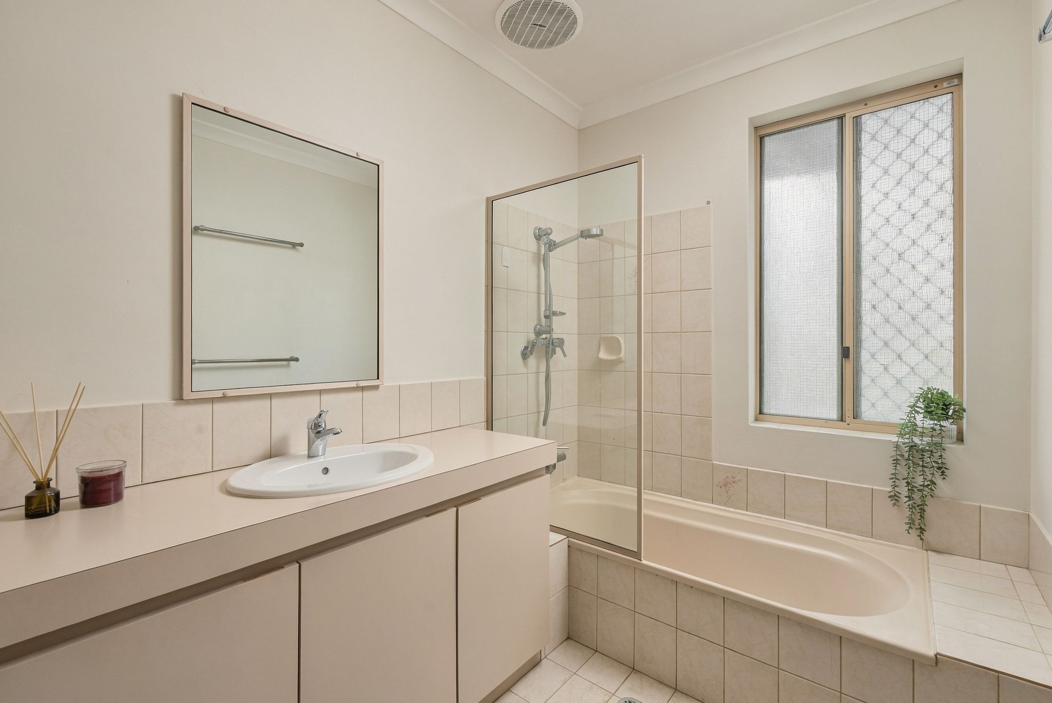 27A Ganges Place — photo 15 of 20