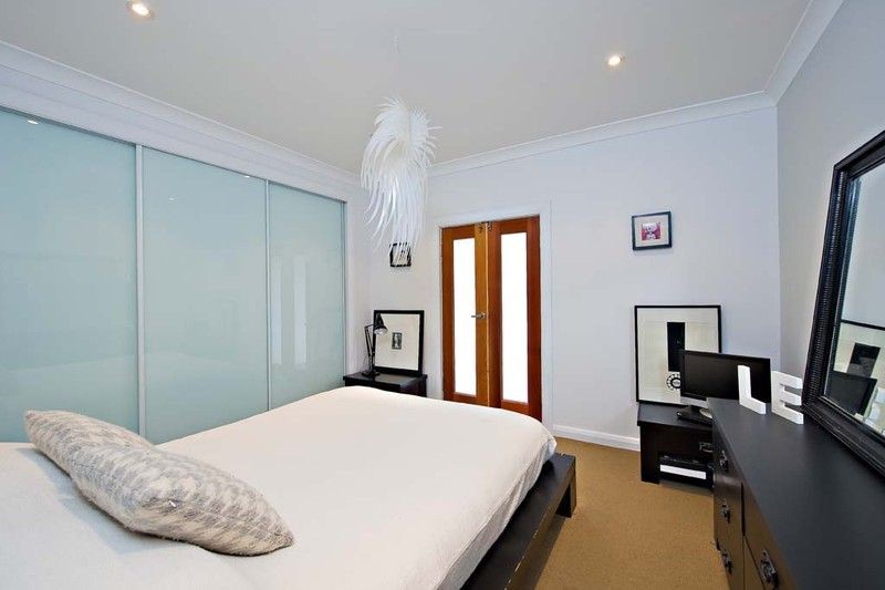 132A Chelmsford Street, Newtown, NSW 2042