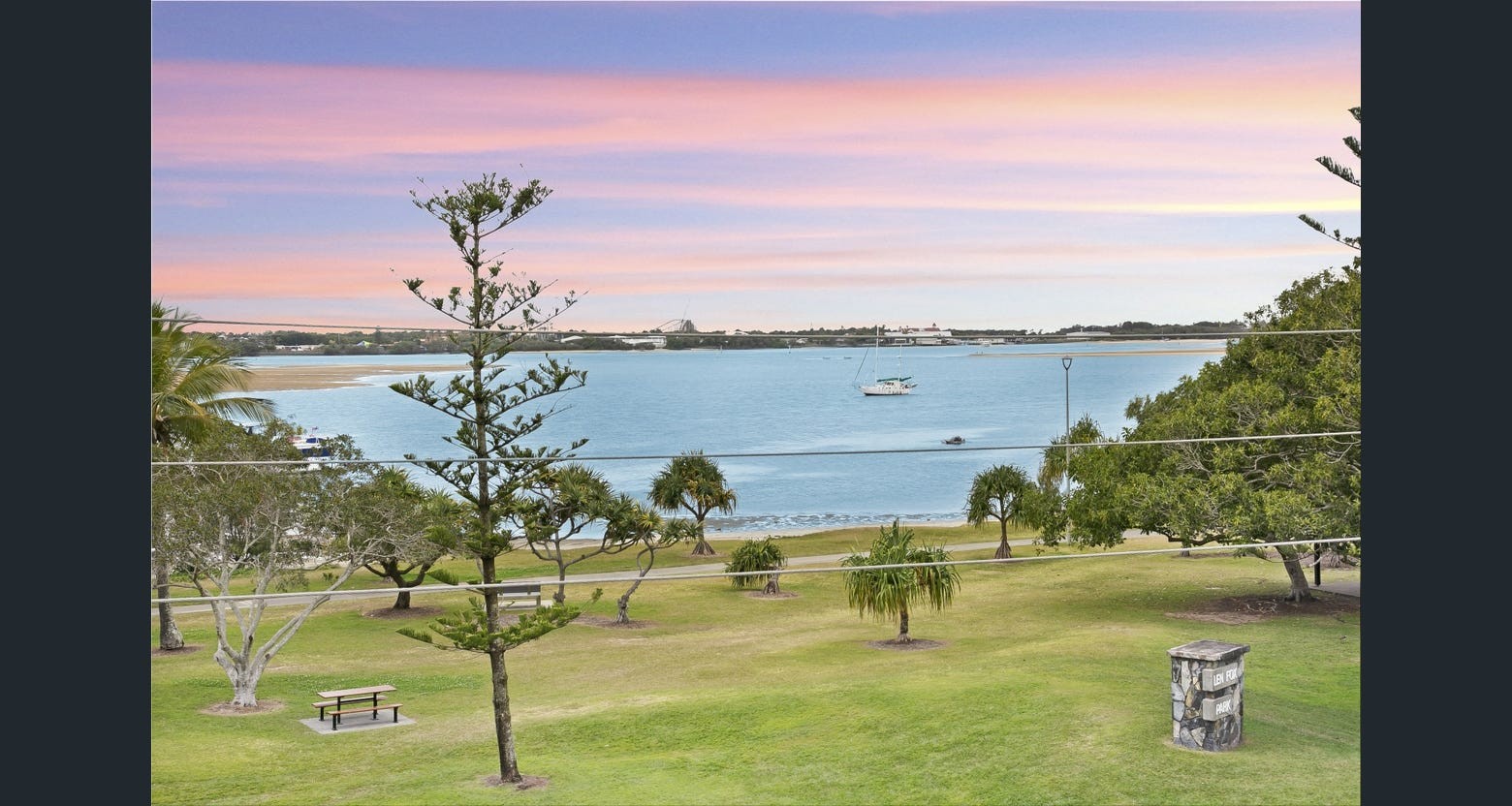 27/224 Marine Parade, Labrador, QLD 4215