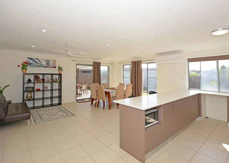 19 Lawson Road, Urraween, QLD 4655
