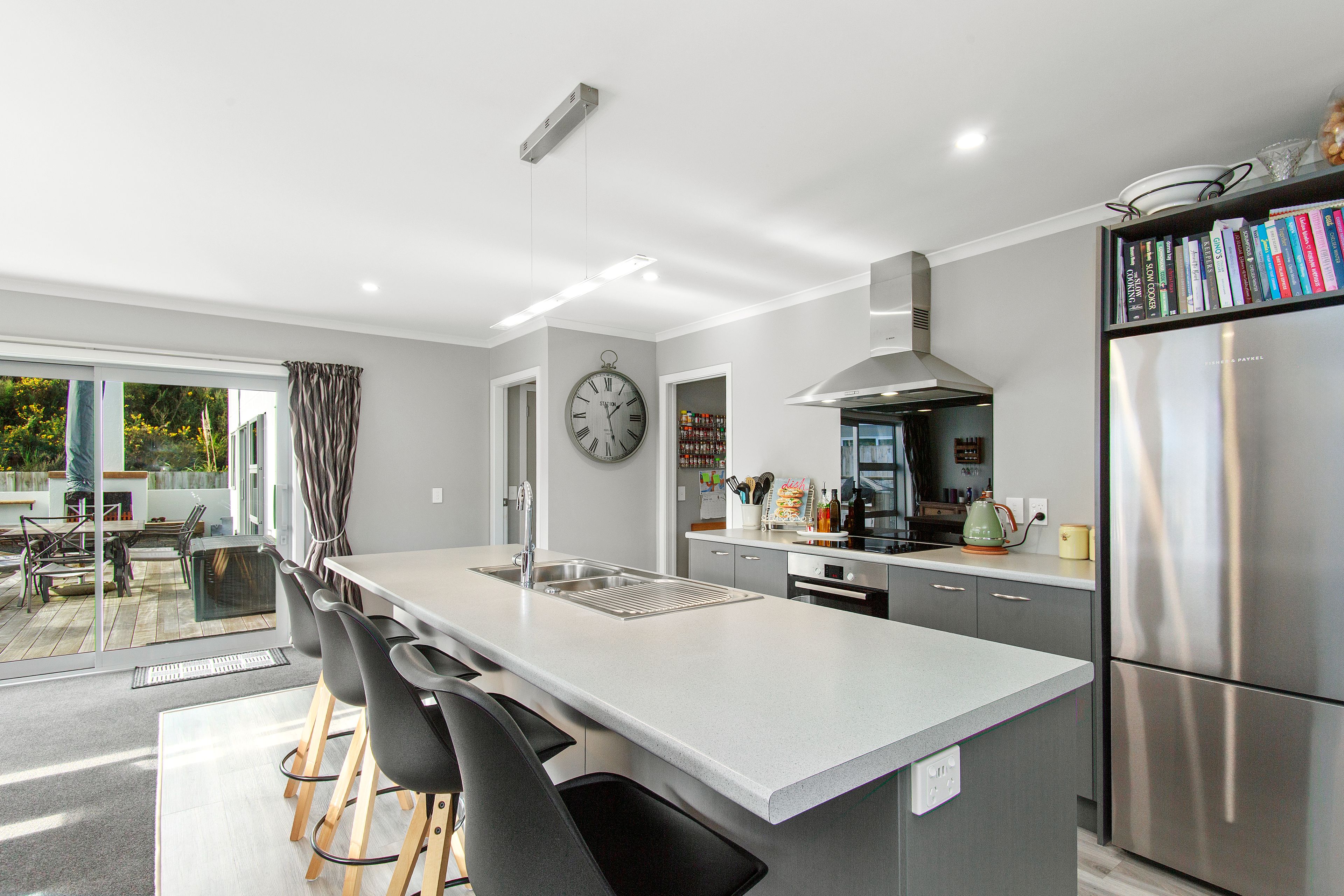 7 Barry Groucott Grove, Wainuiomata, Lower Hutt City