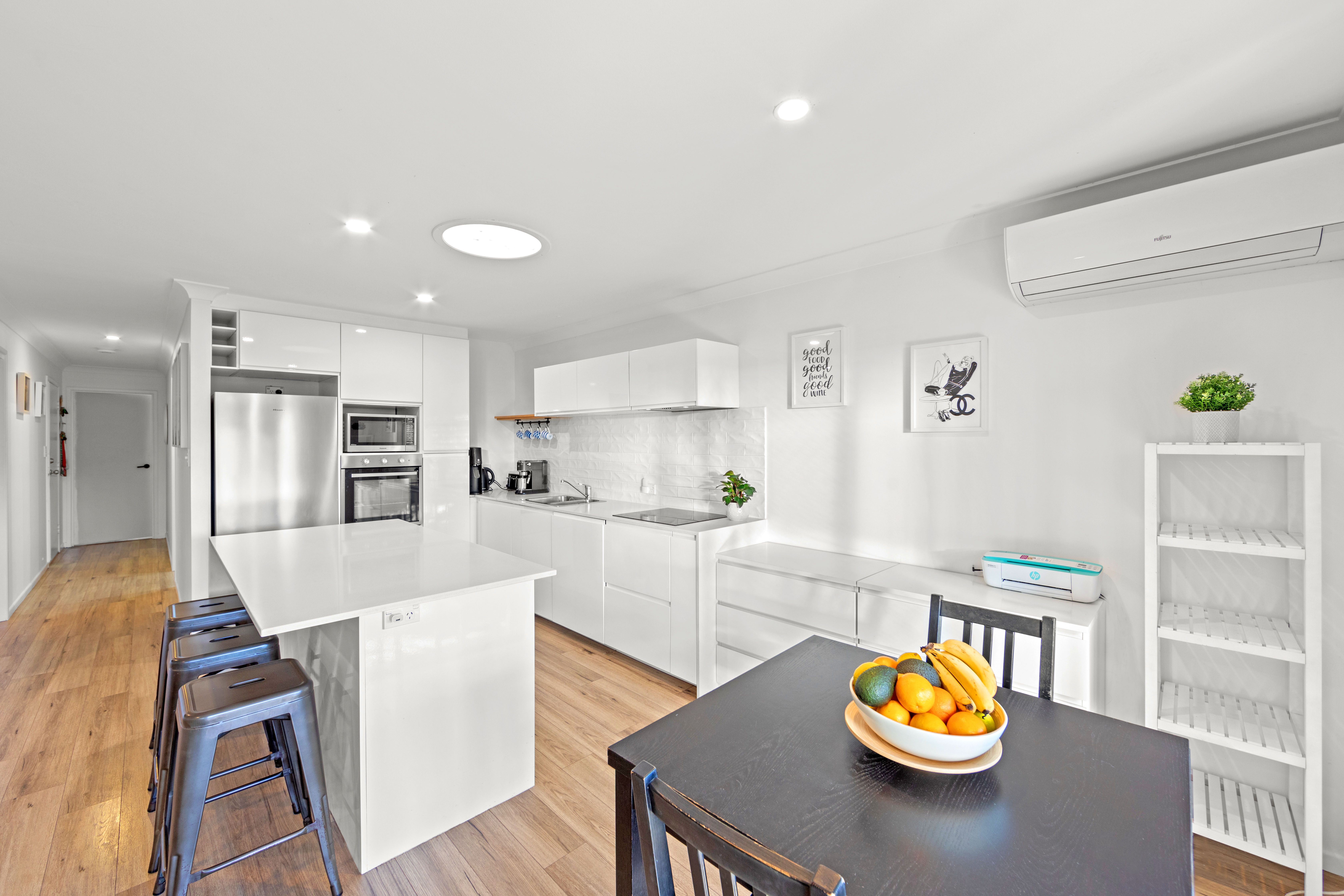 2/23 Sunbird Street, Burleigh Waters, QLD 4220