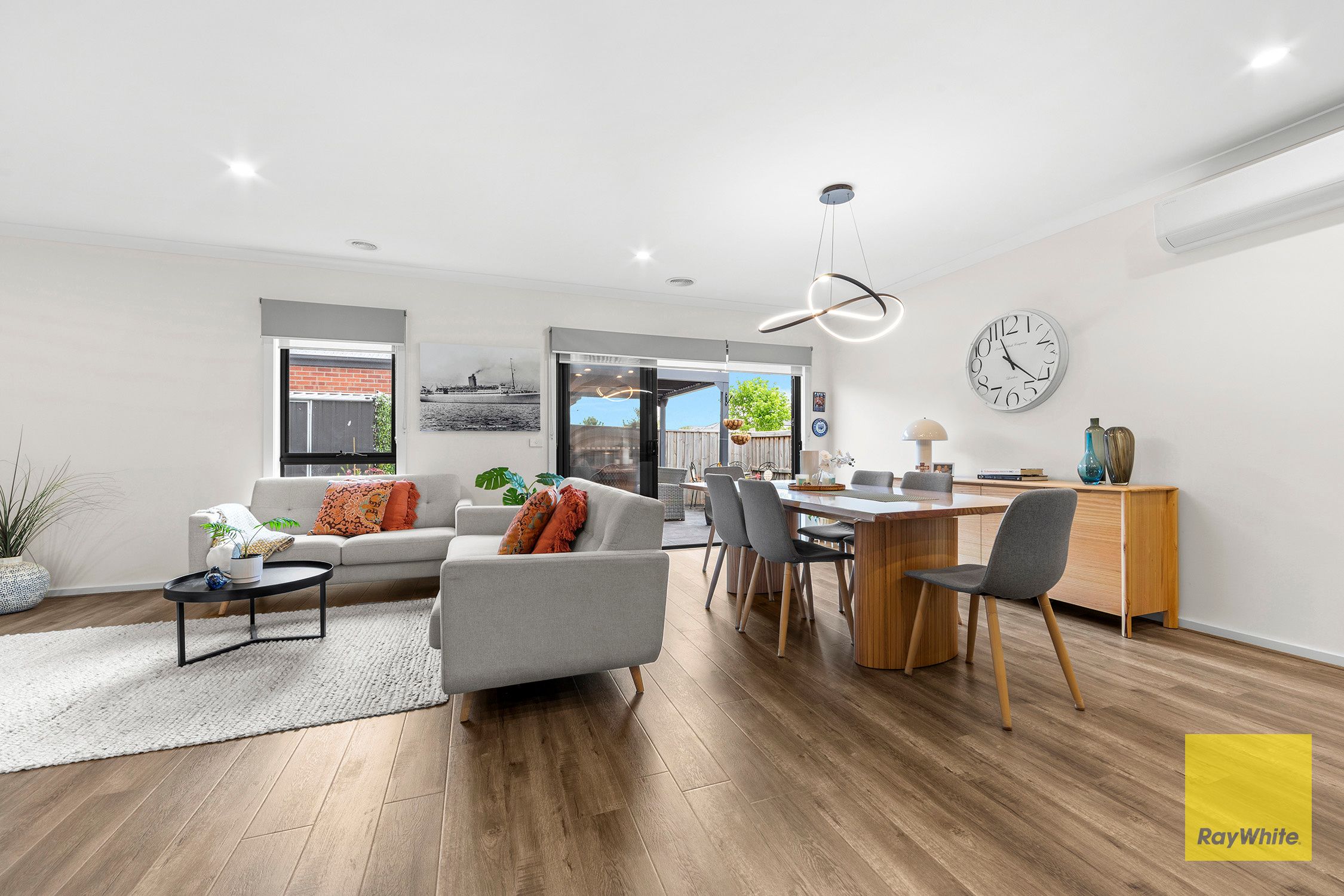 10 Burridge Street — photo 3 of 17