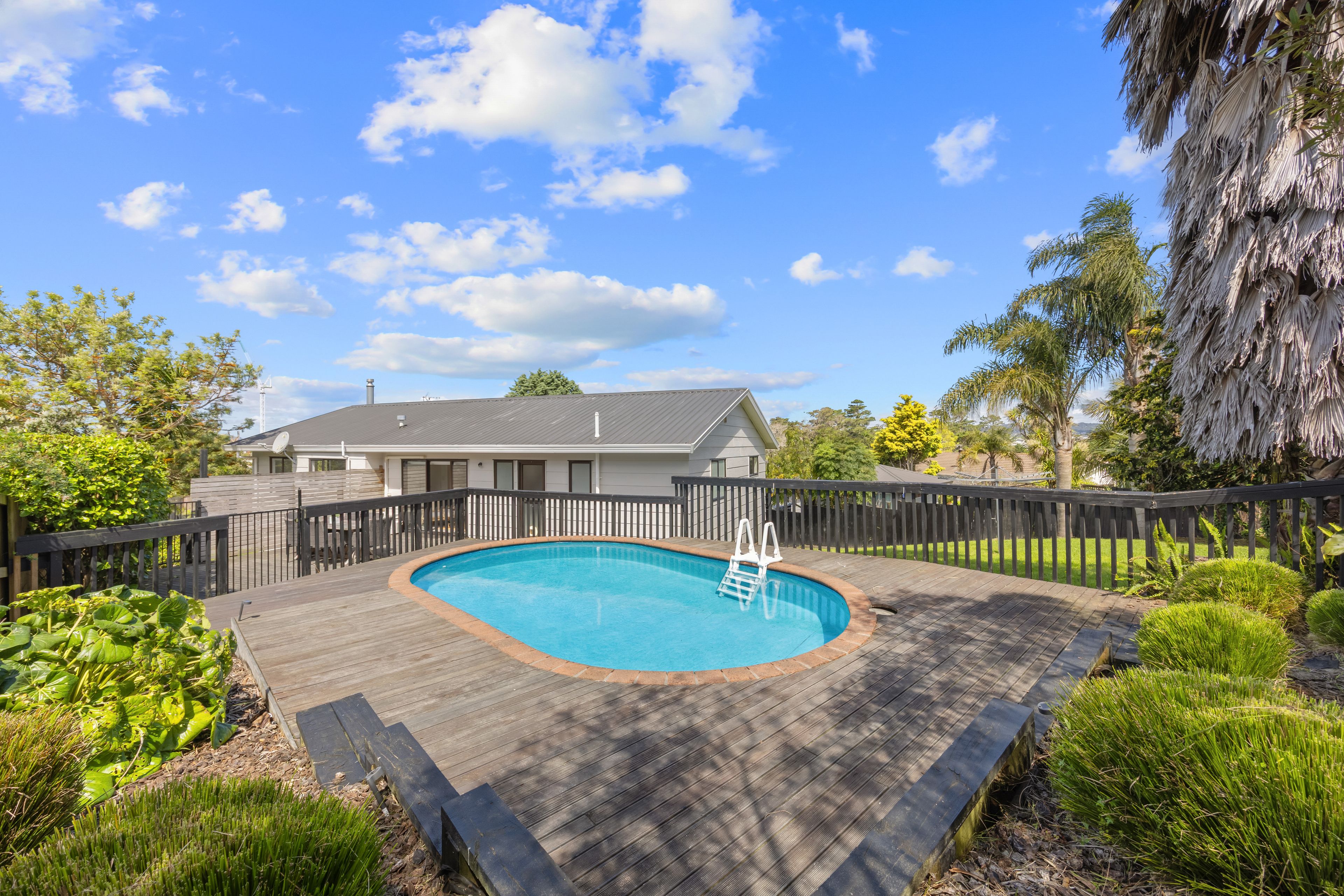 64 Vintage Drive, Henderson, Waitakere City