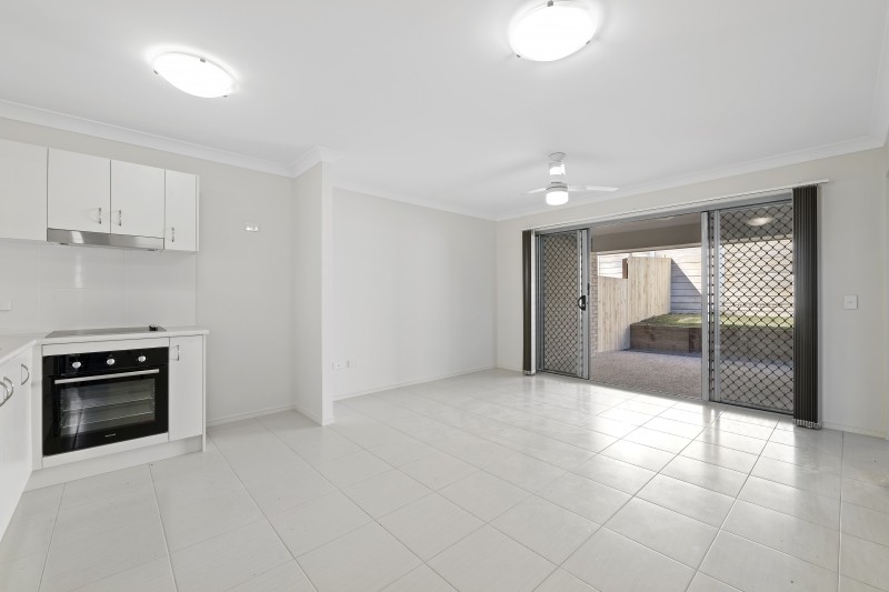 2/8 Martha Place, Nambour, QLD 4560