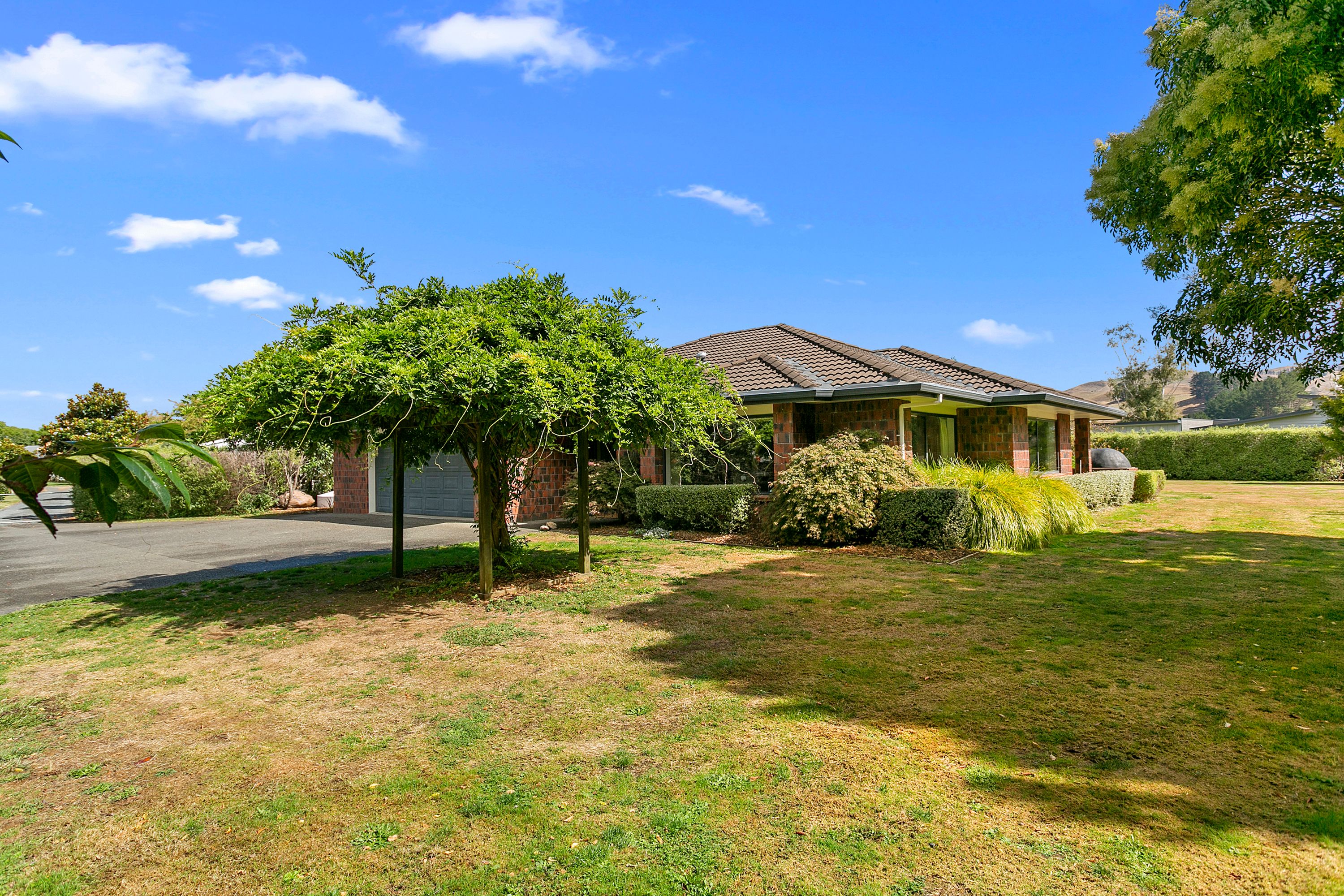 6 Mangauika Road, Pirongia, Waipa District