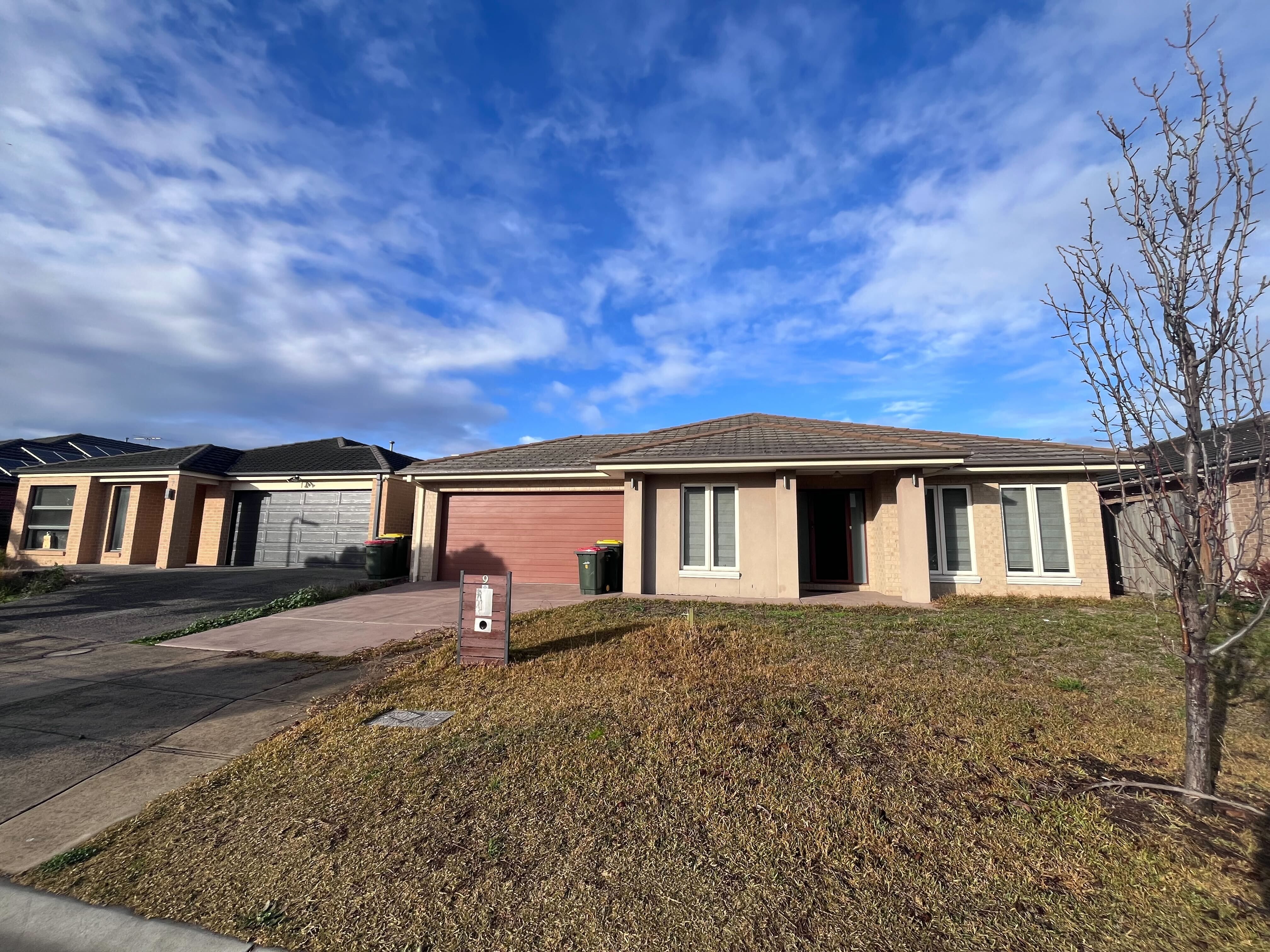 9 Darter Way, Williams Landing VIC 3027