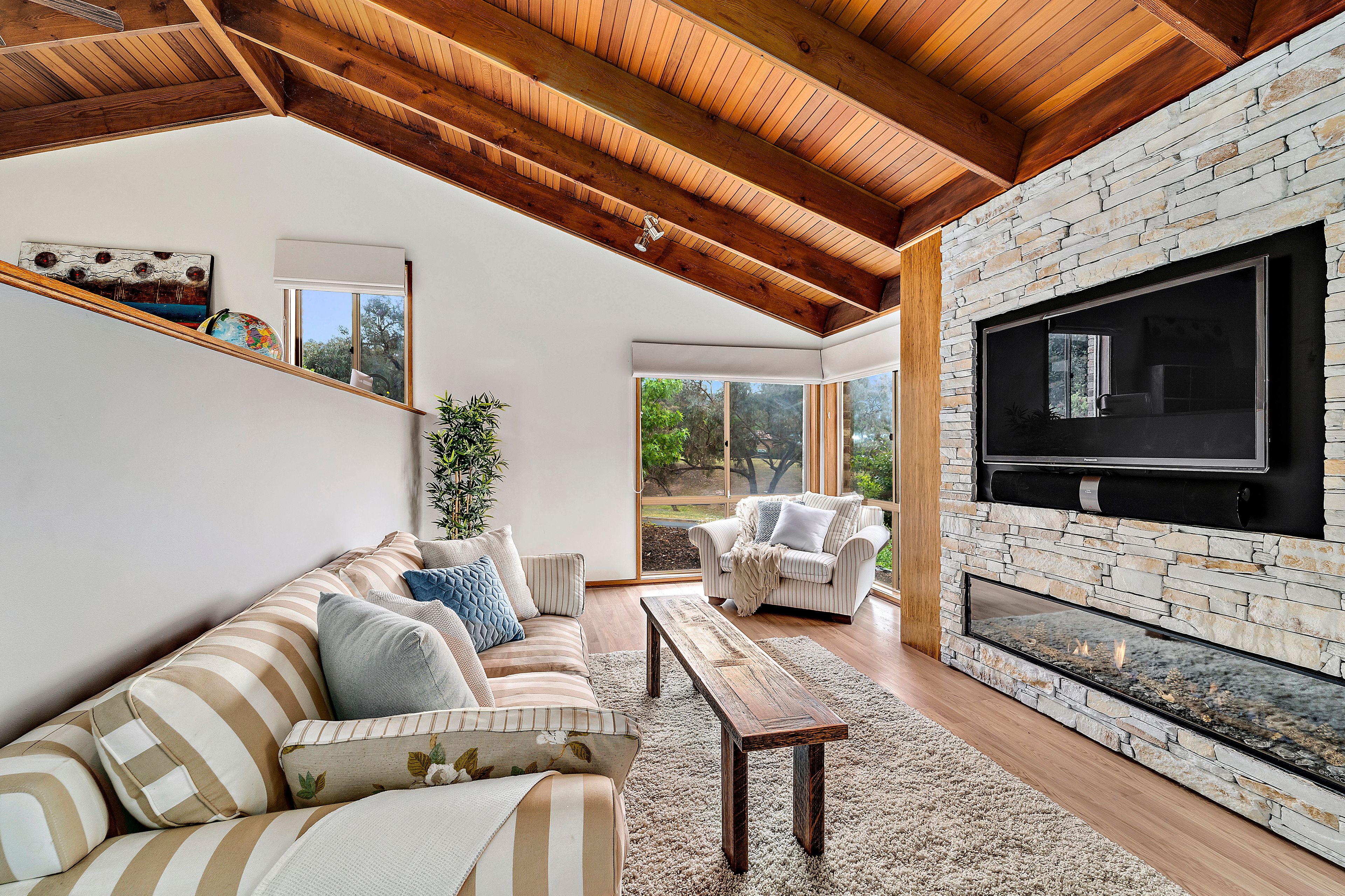 19 Nicklin Crescent, Fadden, ACT 2904