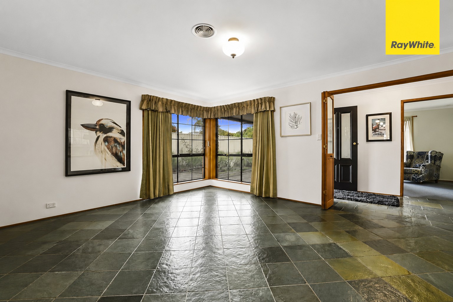 8 Kevin Court, Melton South, VIC 3338
