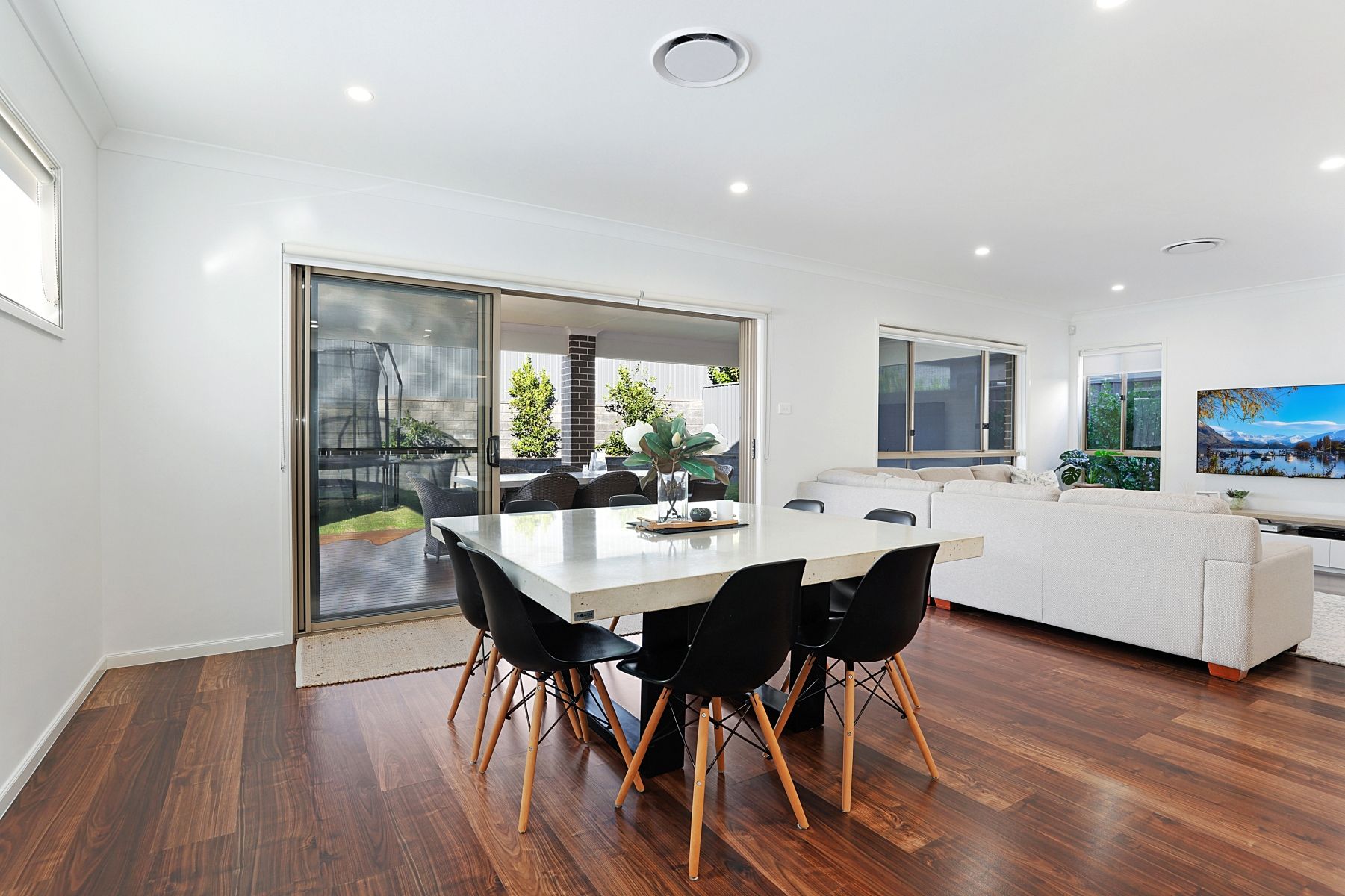 9 Galloway Road, Glenmore Park, NSW