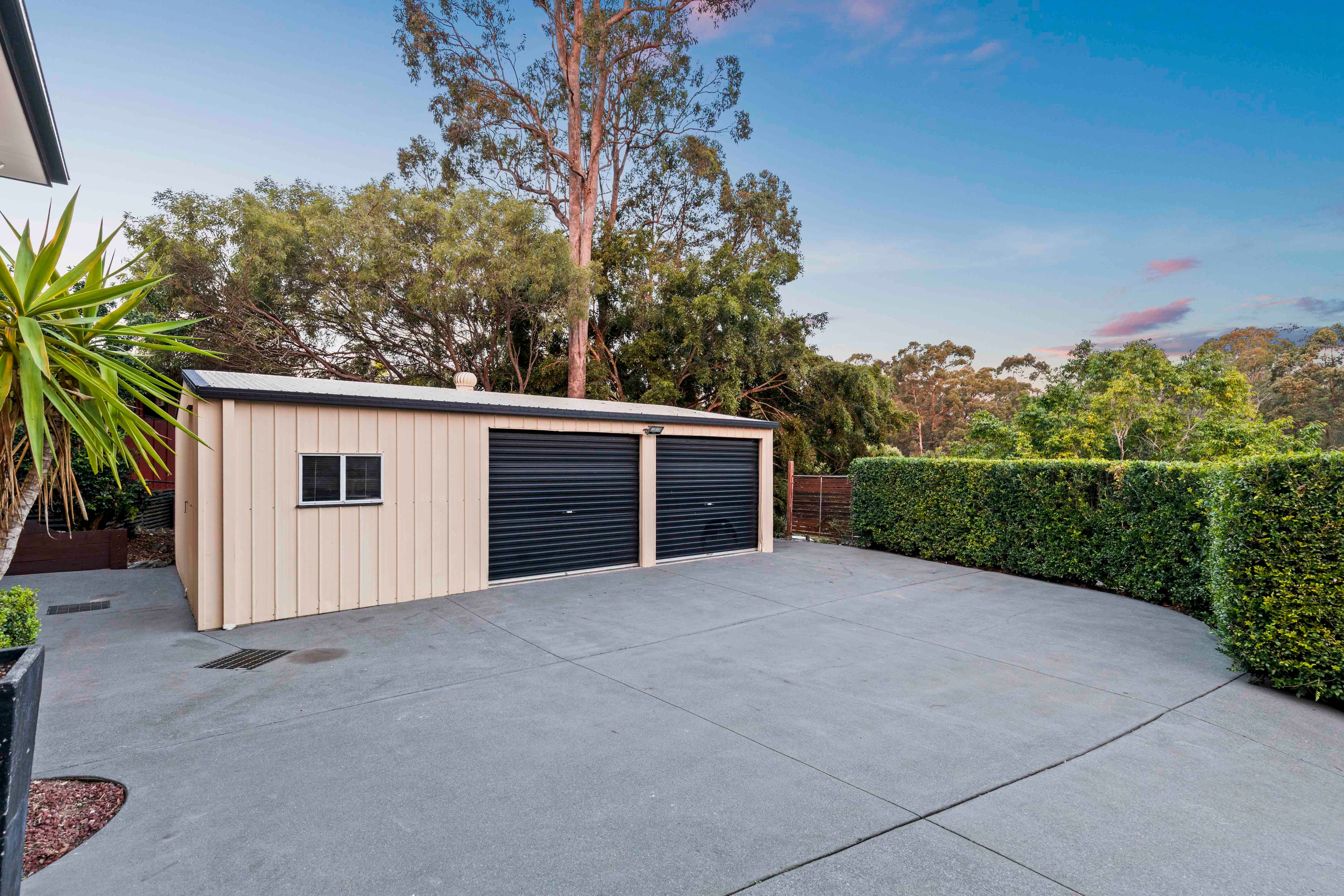 11 Corvus Drive — photo 2 of 30