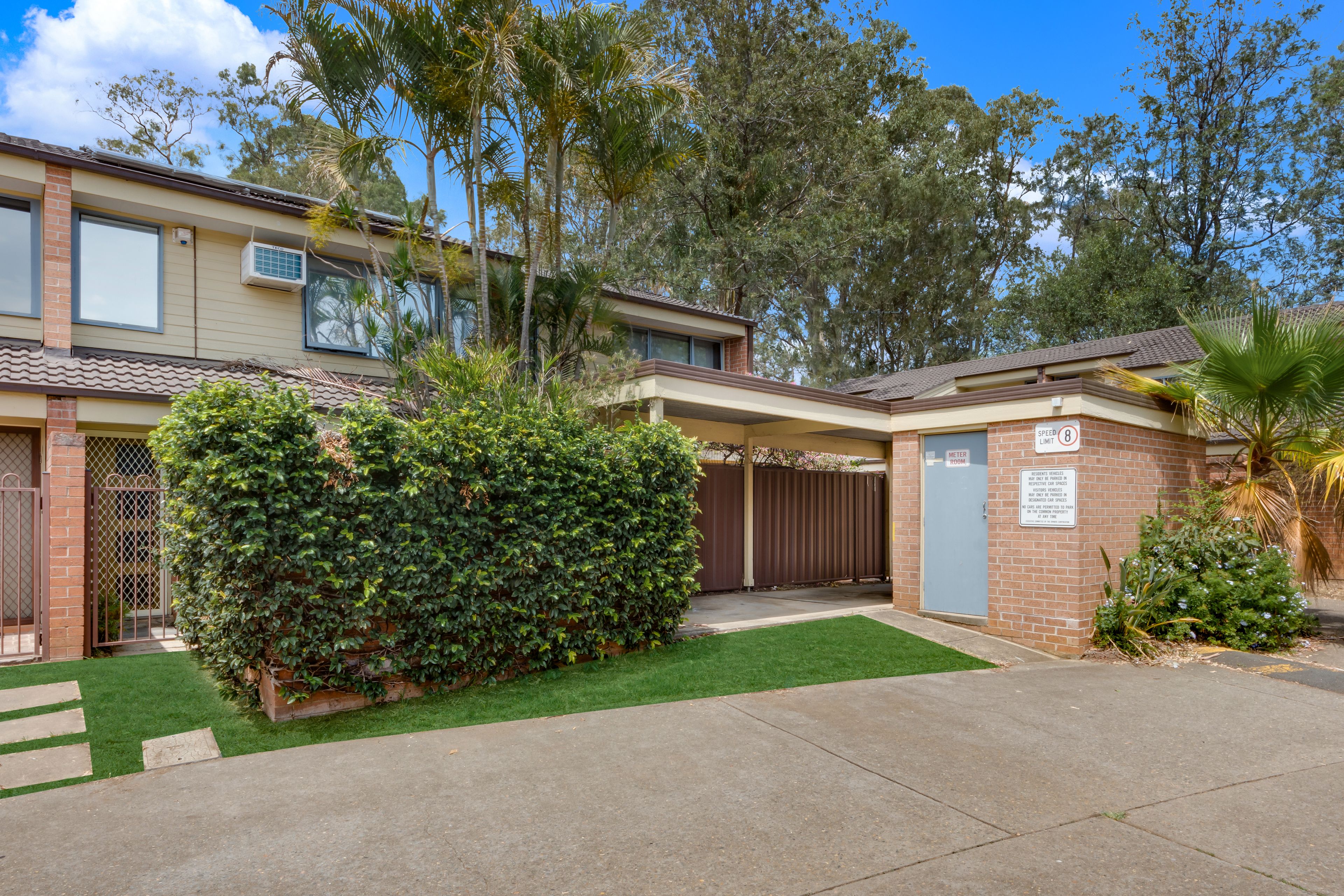 3/15-19 Fourth Avenue, Macquarie Fields, NSW 2564