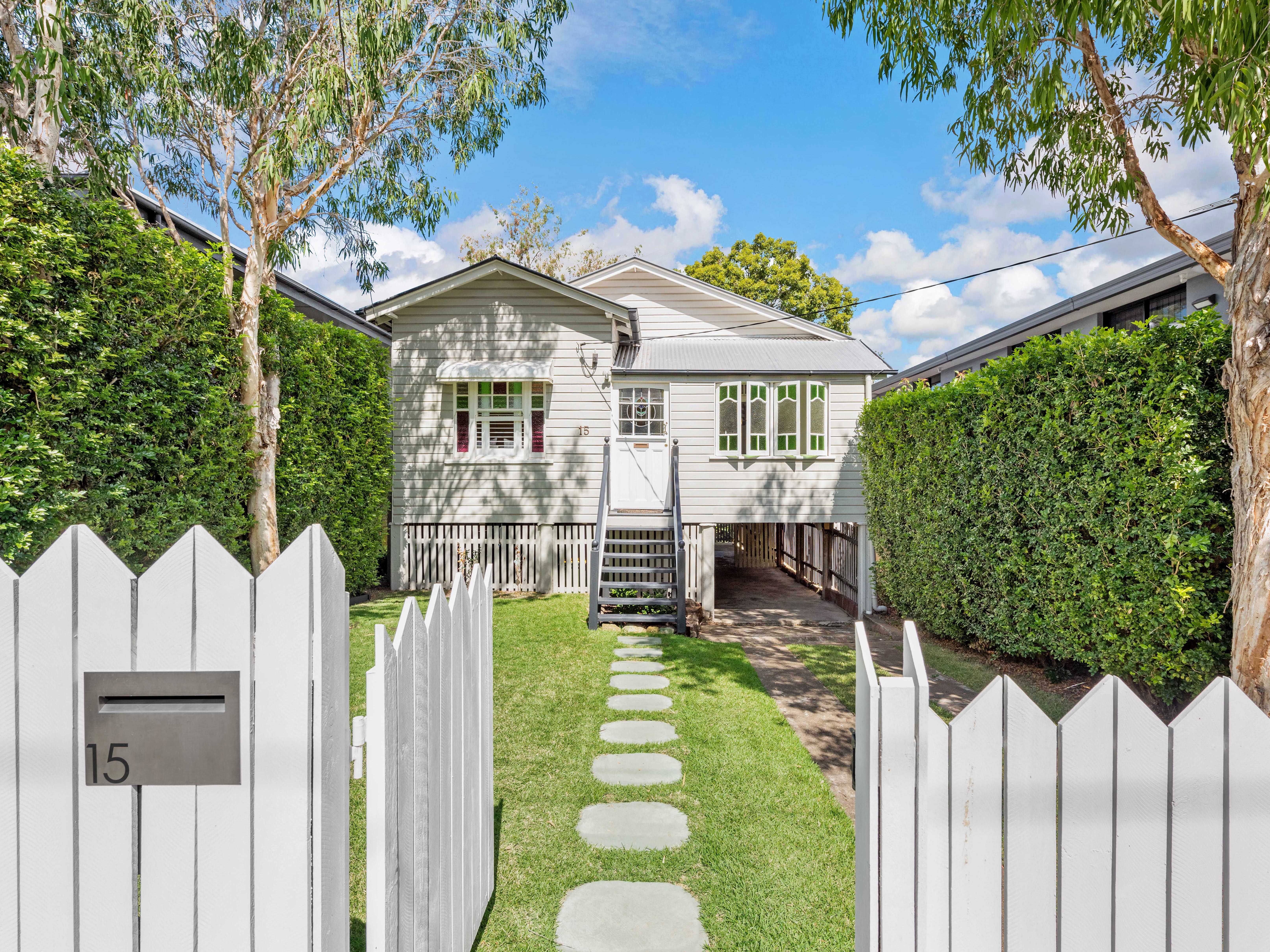 15 Fifth Avenue, Wilston QLD 4051