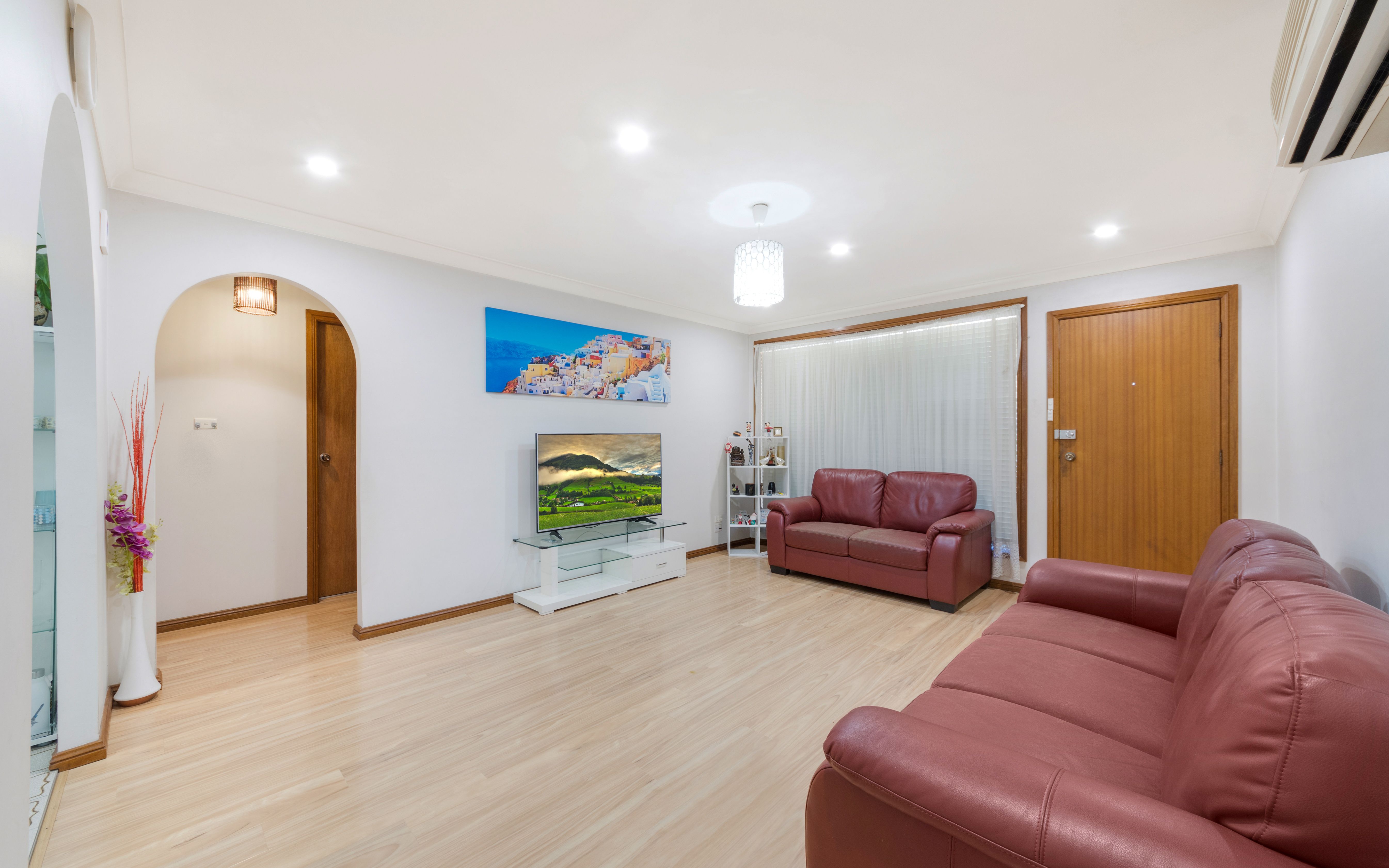 4/6 Bensley Road, Macquarie Fields, NSW 2564