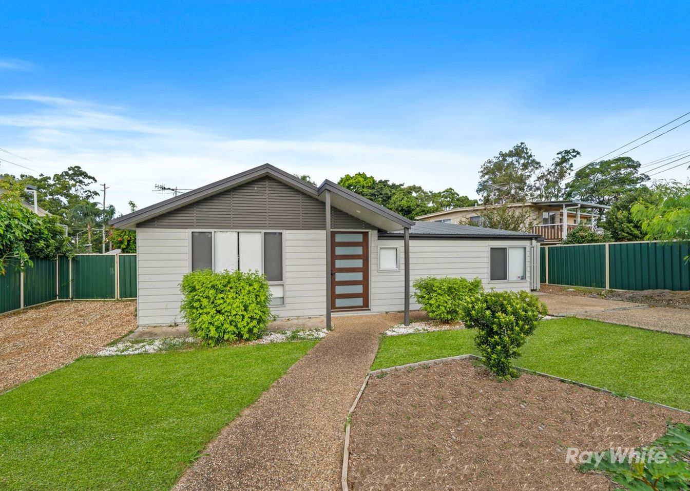 4 Jellicoe Street, Loganlea, QLD 4131