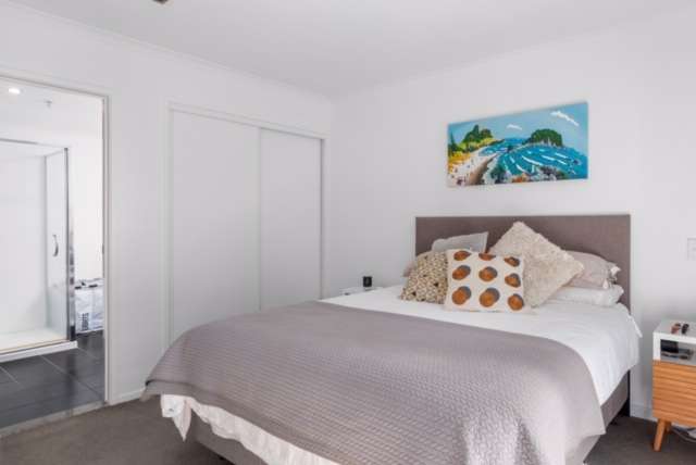 107/277 Maunganui Road photo 2
