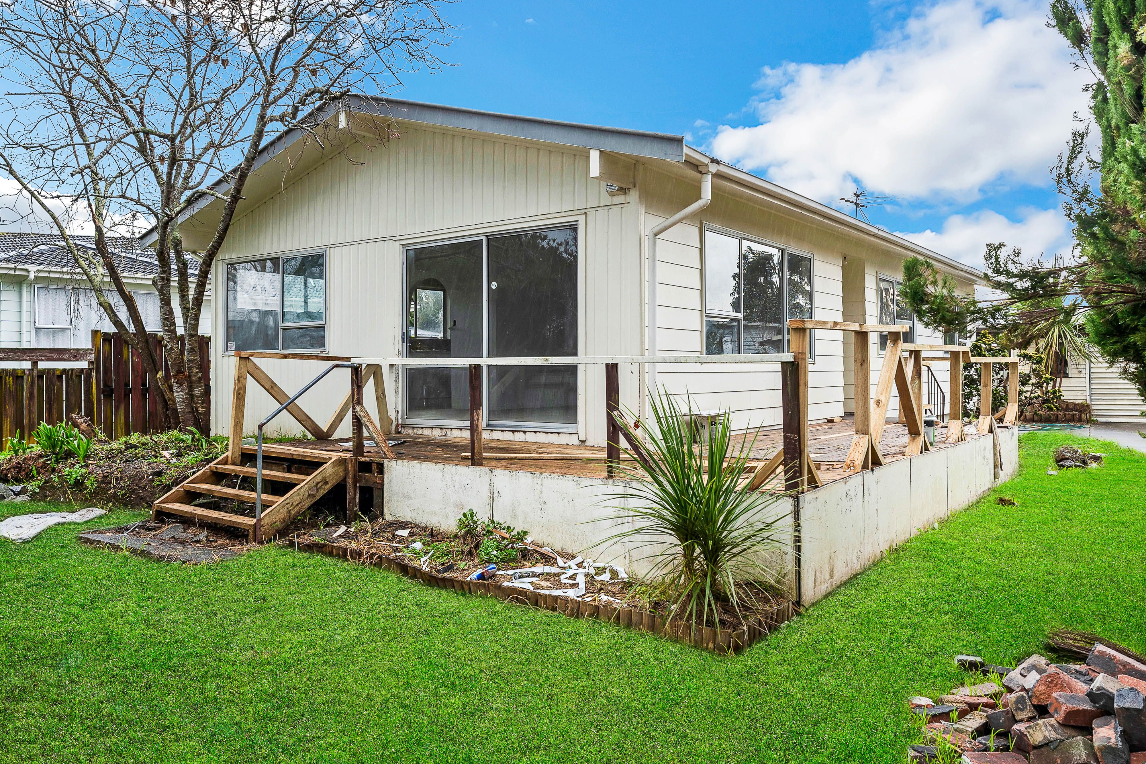 25 Smedley Street, Manurewa, Manukau City
