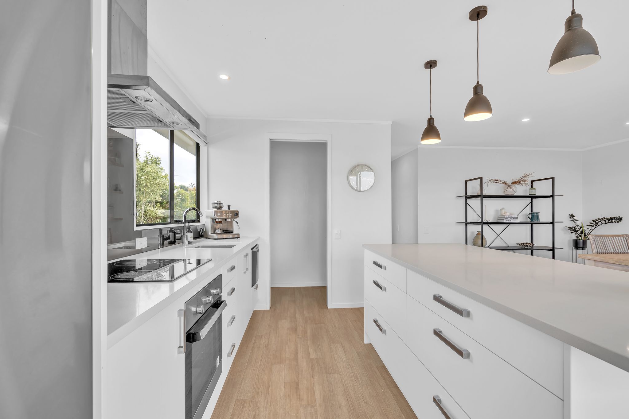 8 Awatere Place, Snells Beach, Rodney