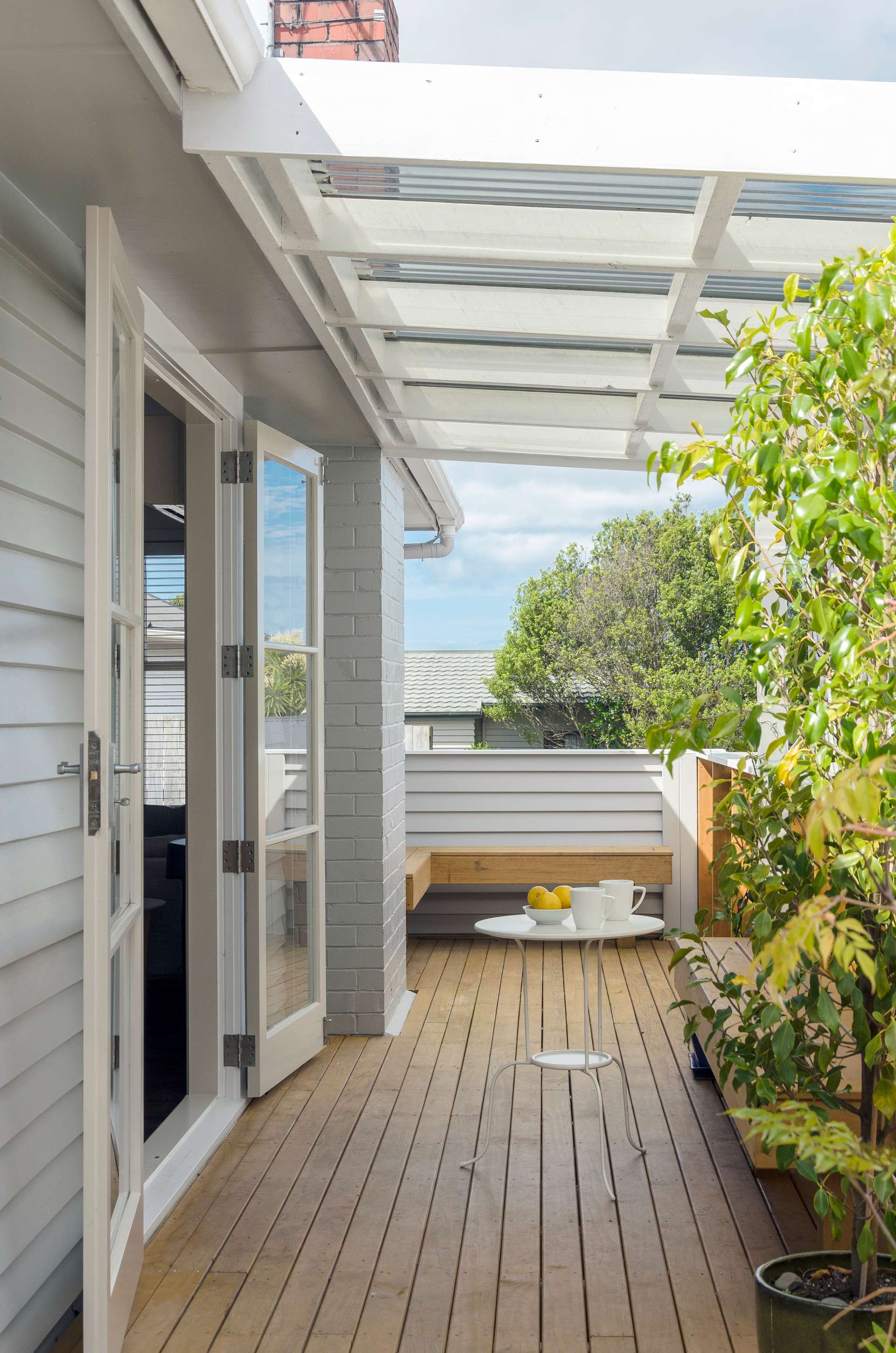 1/254 Meola Road, Point Chevalier, Auckland City Real Estate Ray