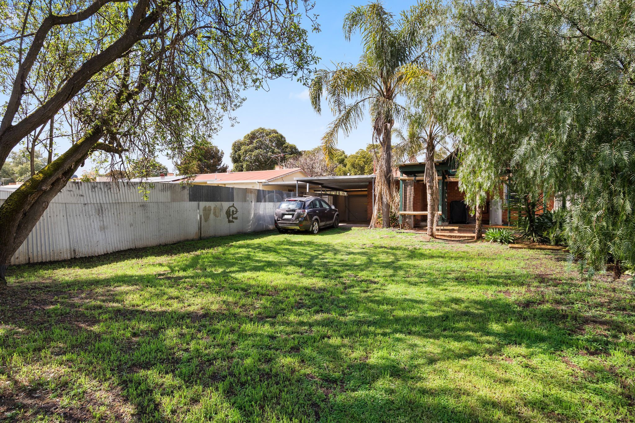 69 Knighton Road — photo 9 of 10