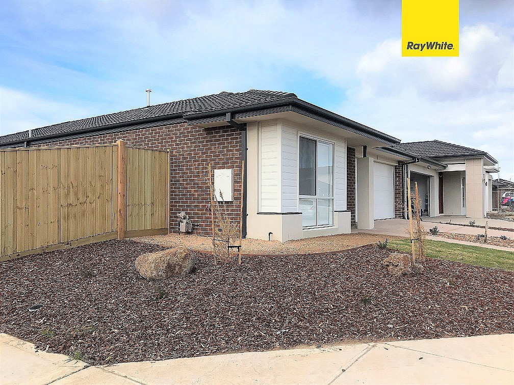 29 Kittyhawk Road, Point Cook, VIC 3030