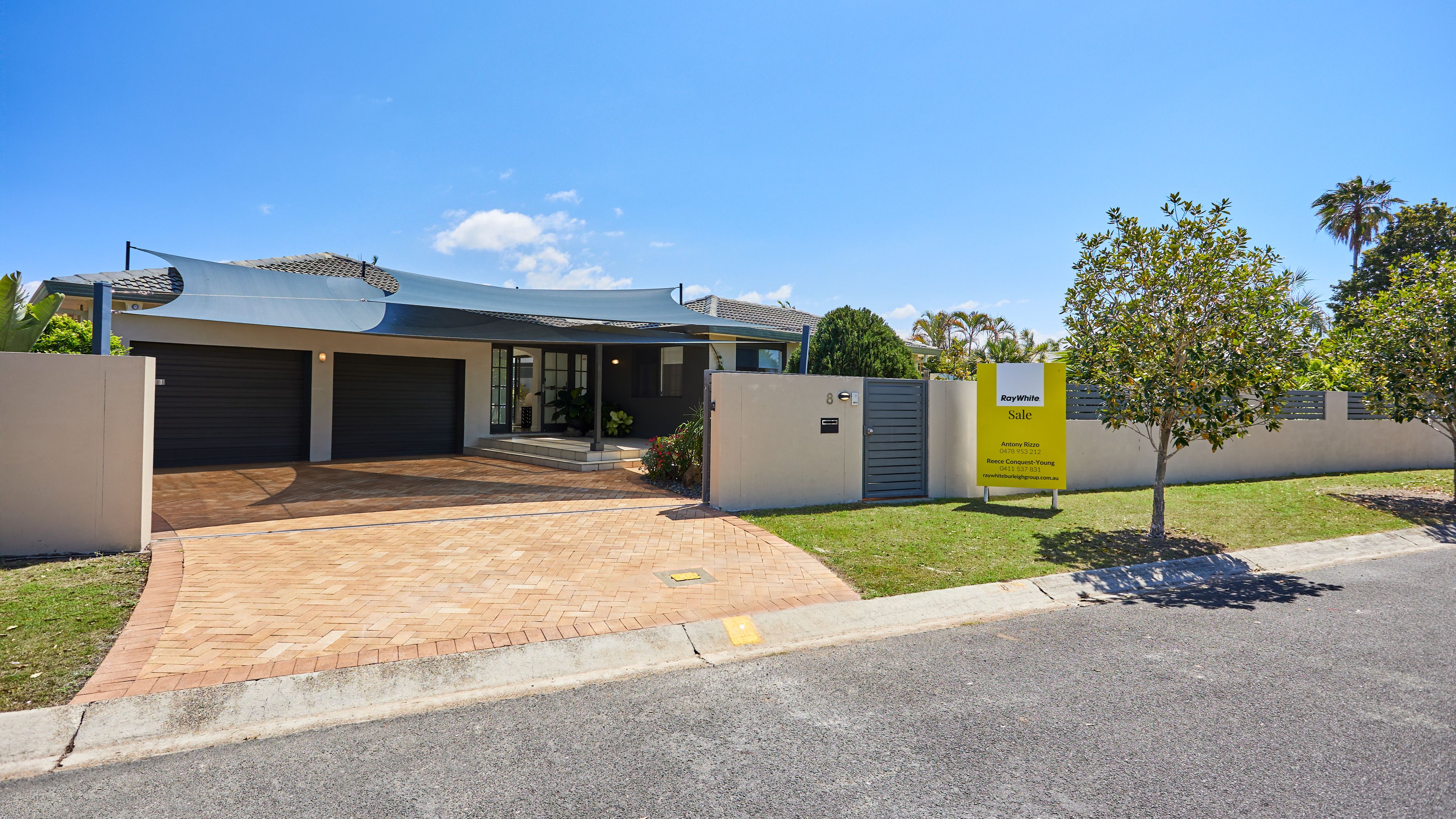 8 Argyle Crescent, Sorrento, QLD 4217