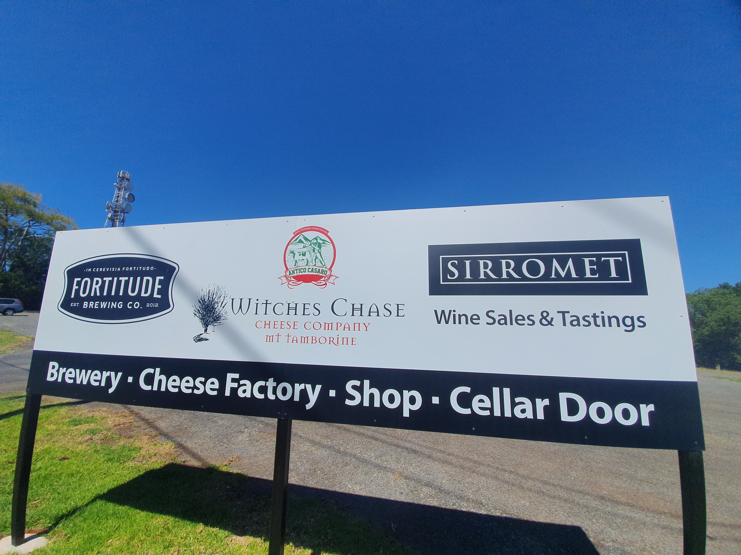 165 Long Road, Tamborine Mountain, QLD 4272