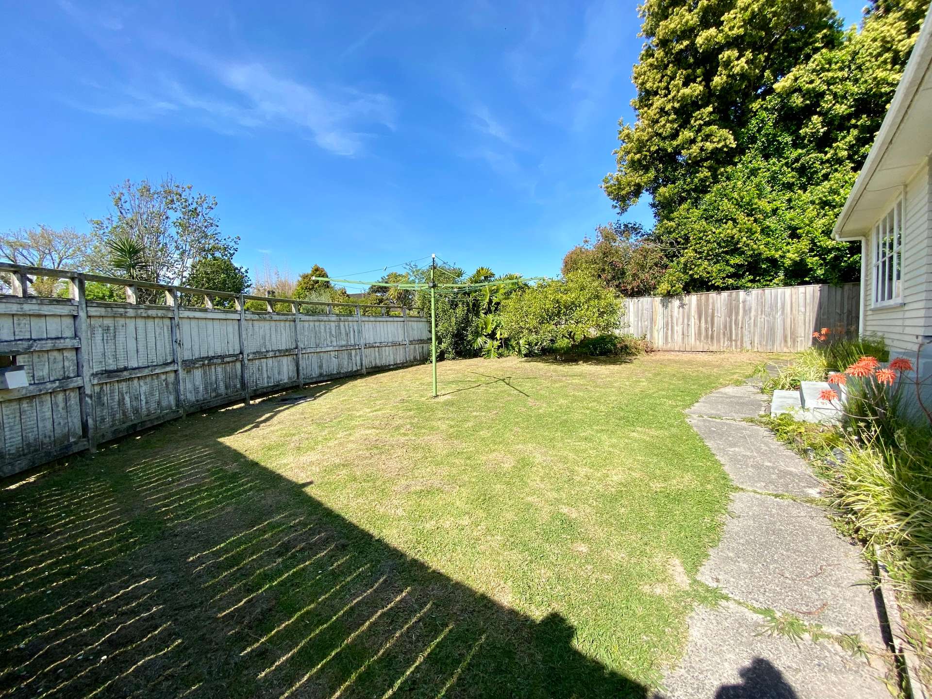 2 Aronui Terrace photo 15