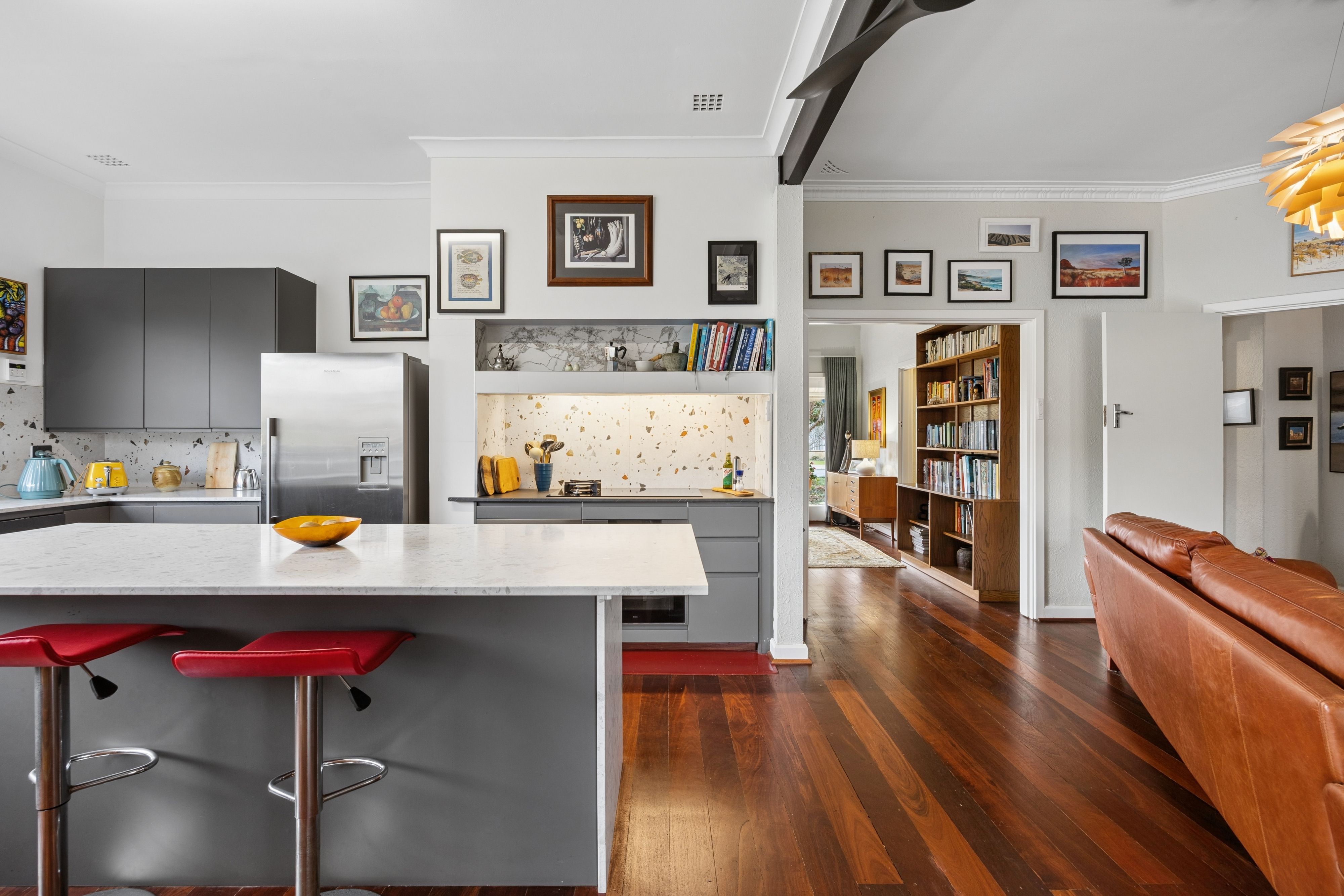 32 Saunders Street — photo 9 of 22