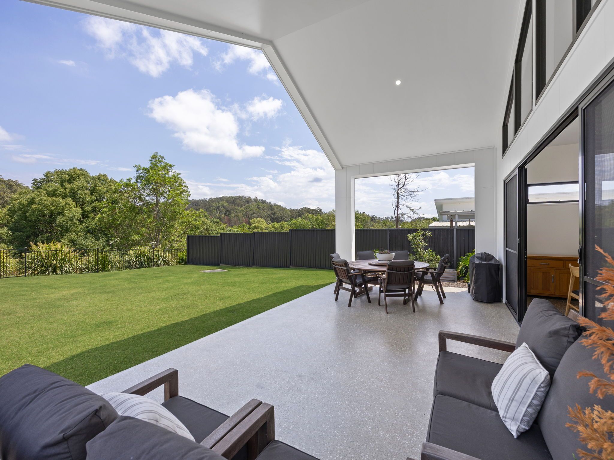 22 Creekline Place, Mooloolah Valley QLD 4553