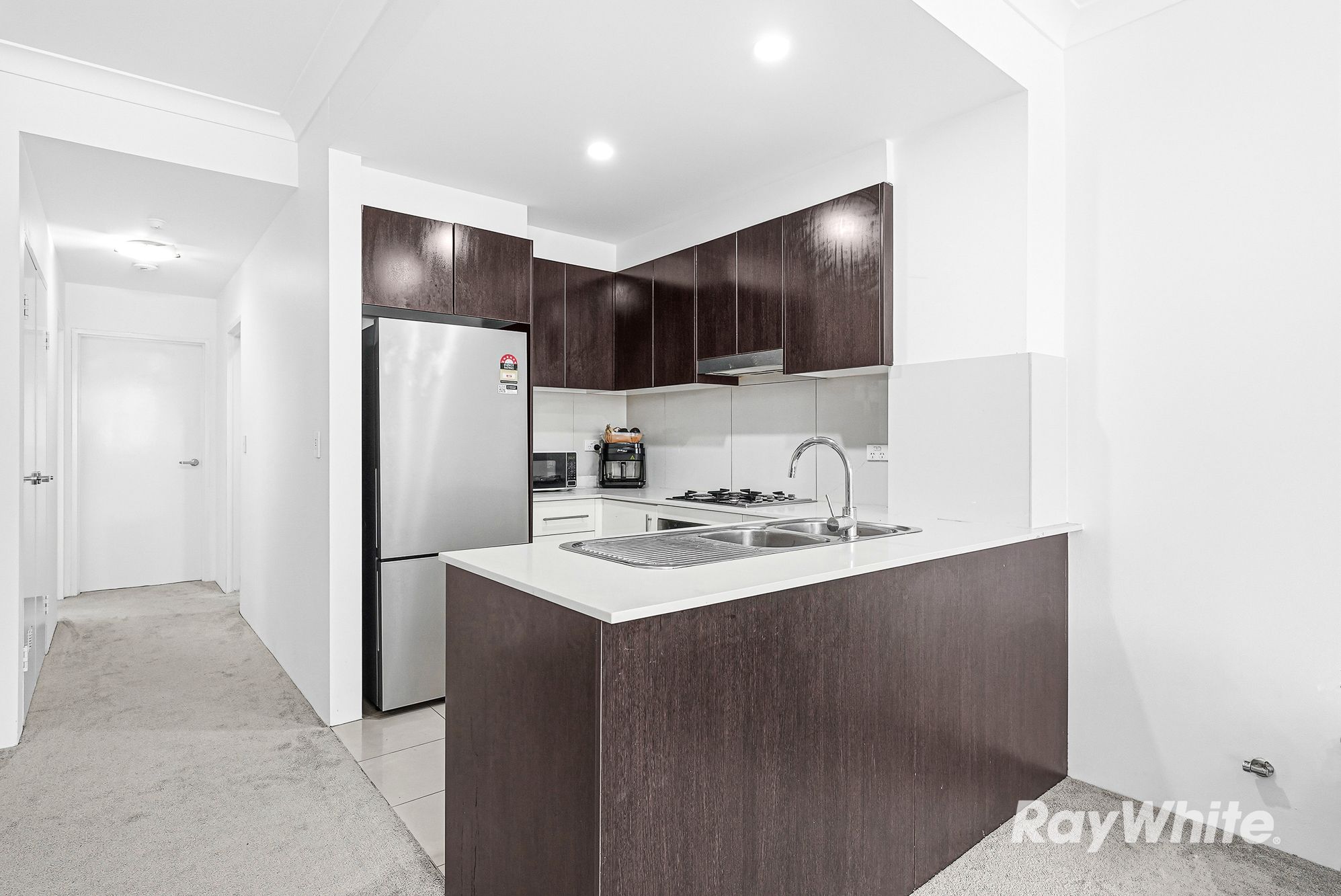 37/35-37 Darcy Road — photo 9 of 23