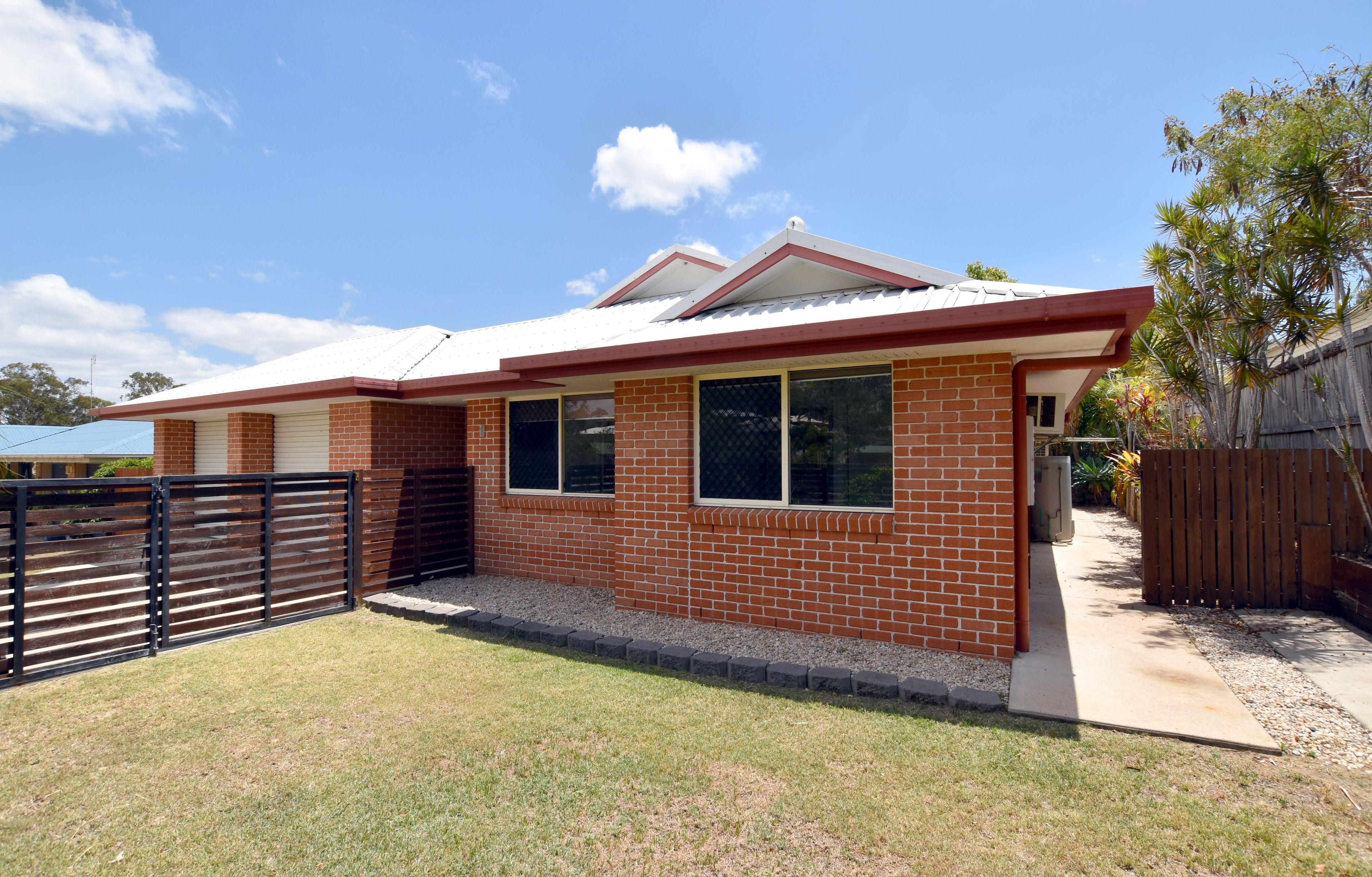 3 Benjamin Court, Glen Eden, QLD 4680