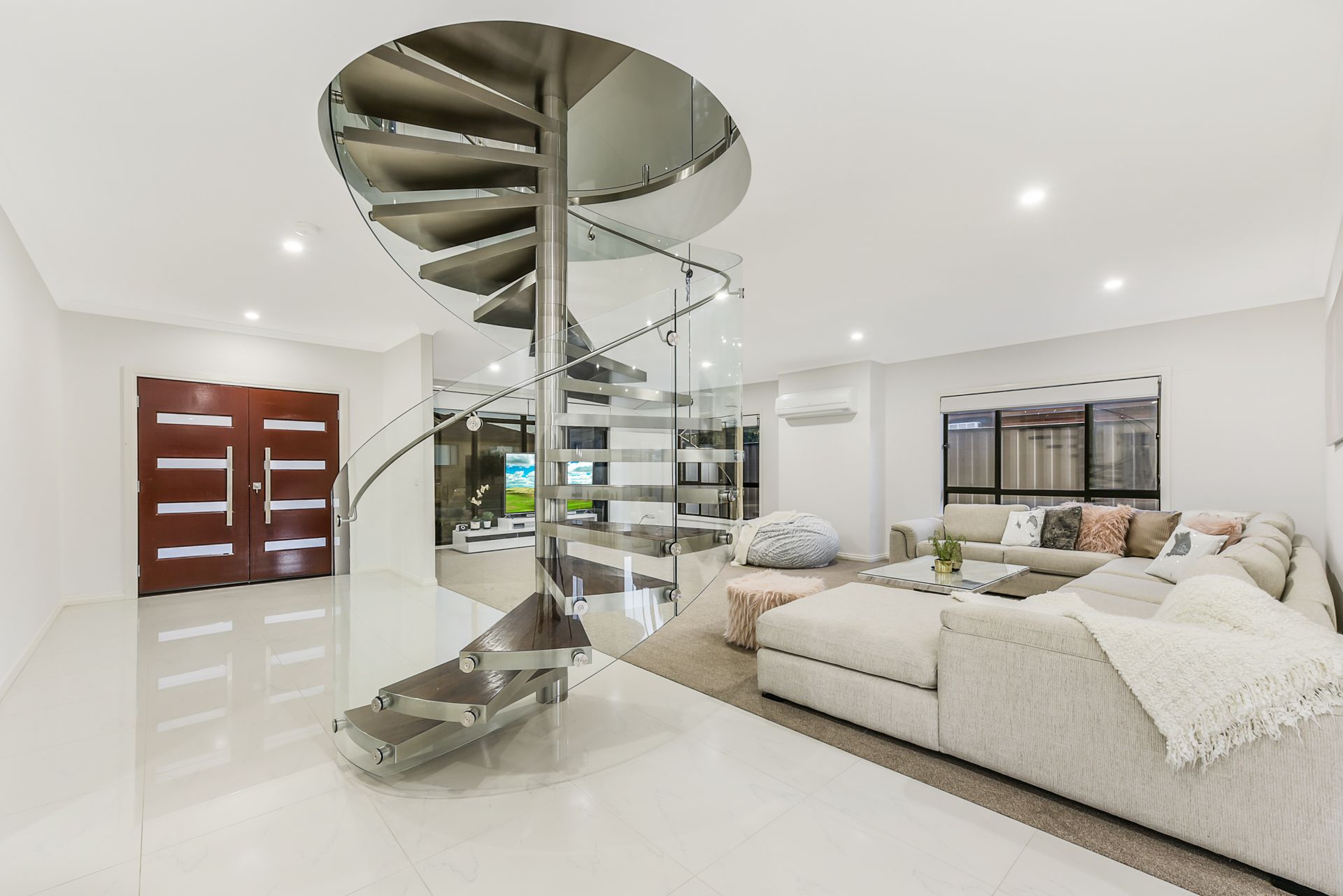 28 Raymond Street, Dandenong, VIC 3175