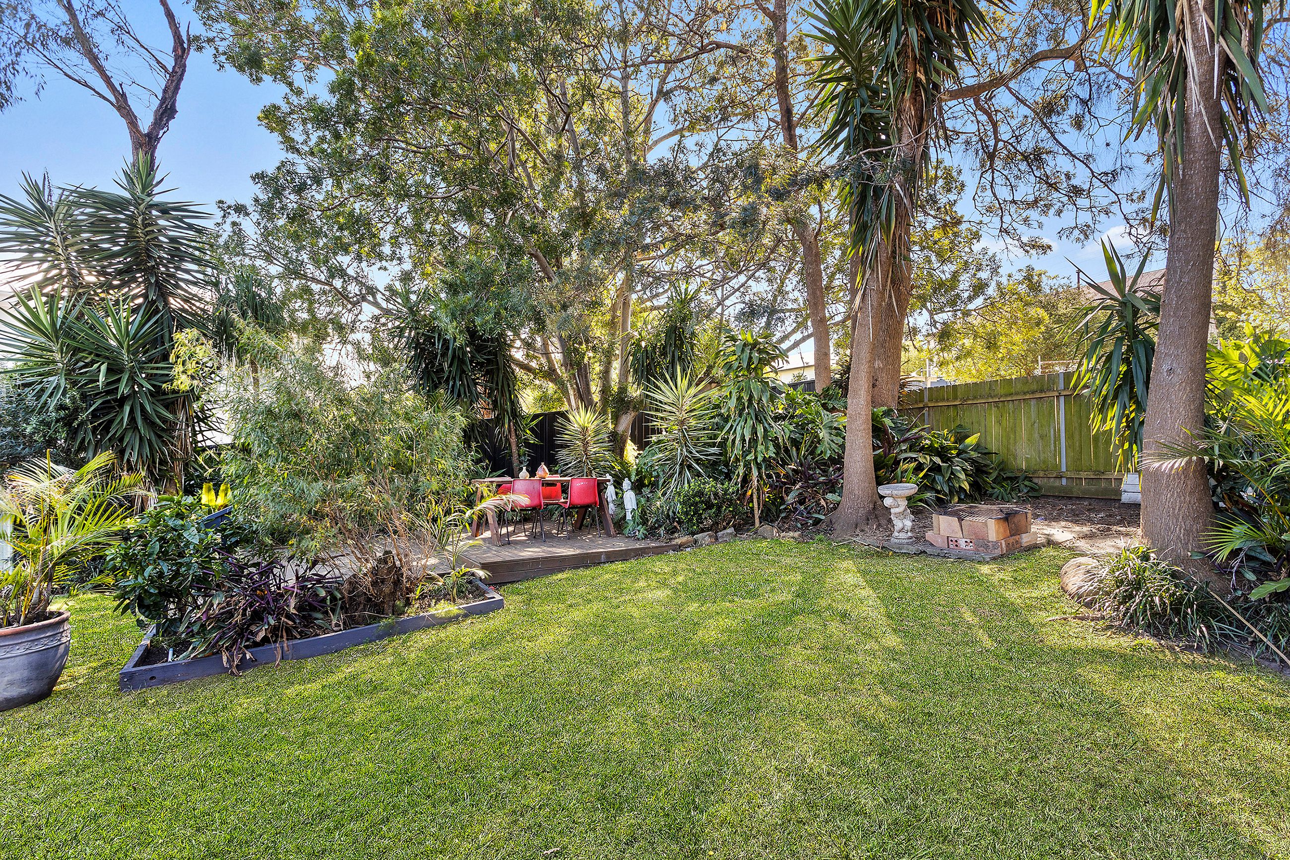 34 Carr Parade — photo 8 of 11
